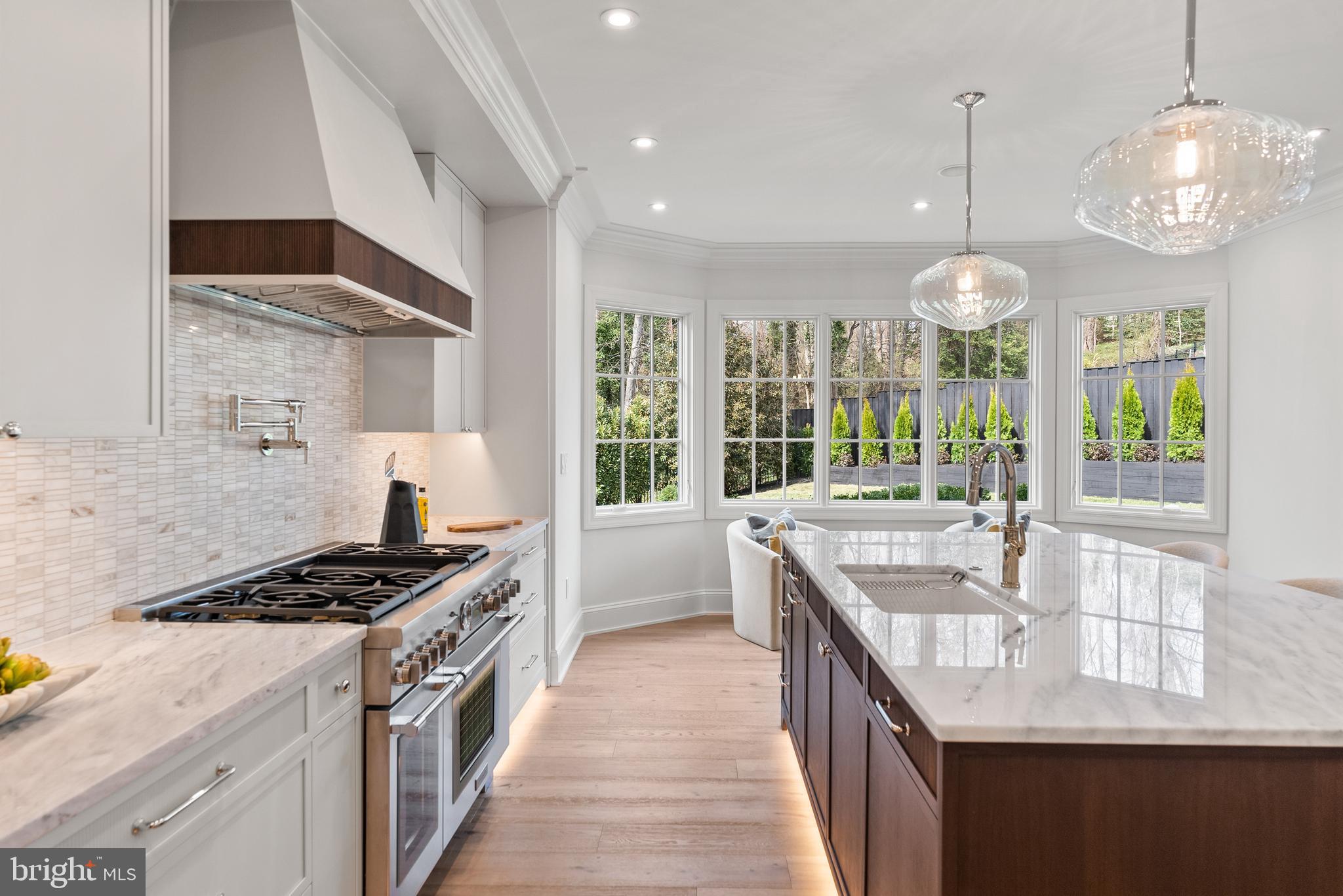 SPRING VALLEY - Residential