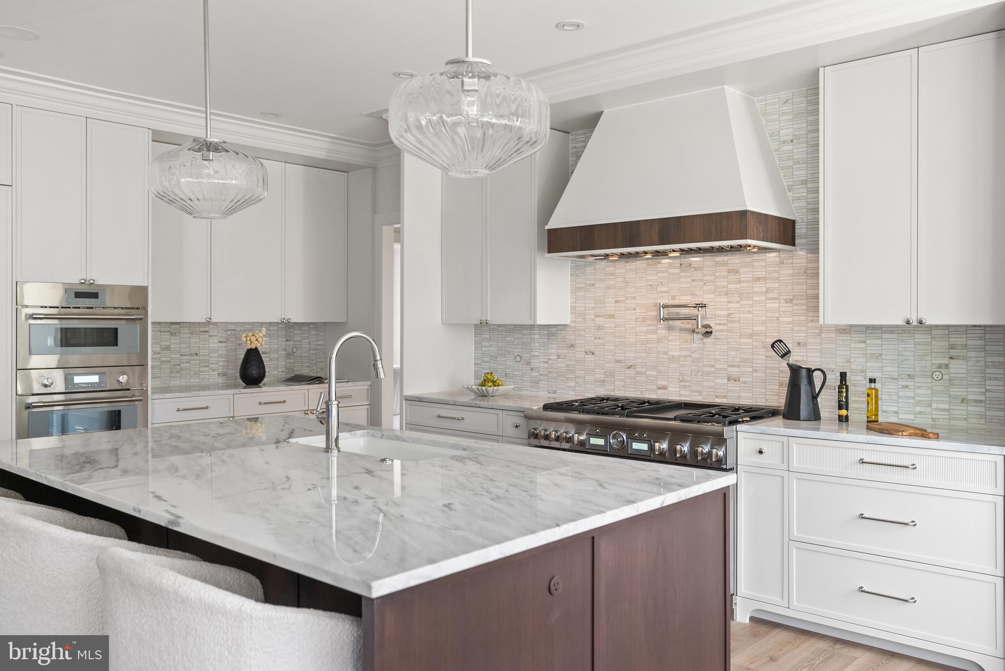 SPRING VALLEY - Residential
