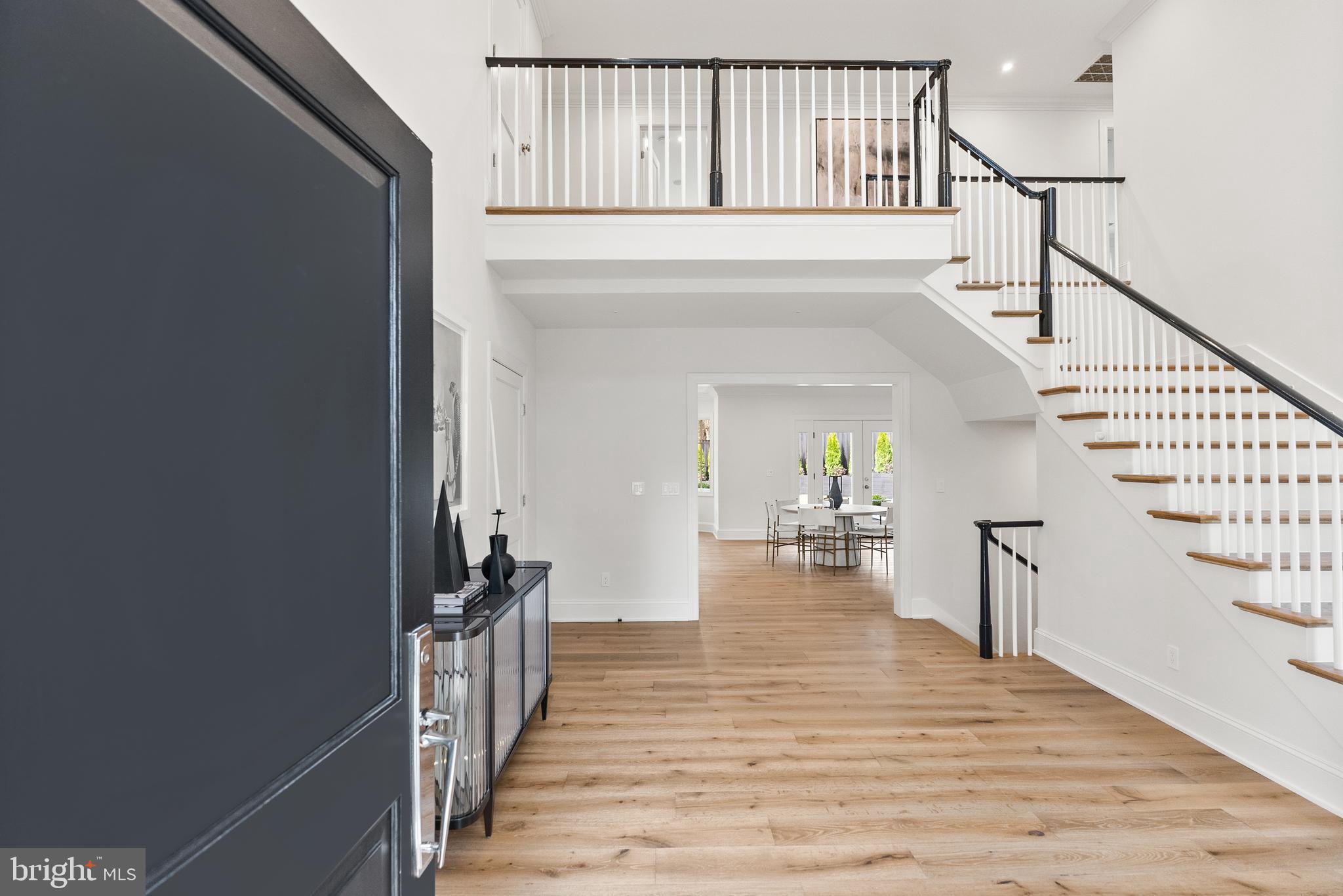 SPRING VALLEY - Residential