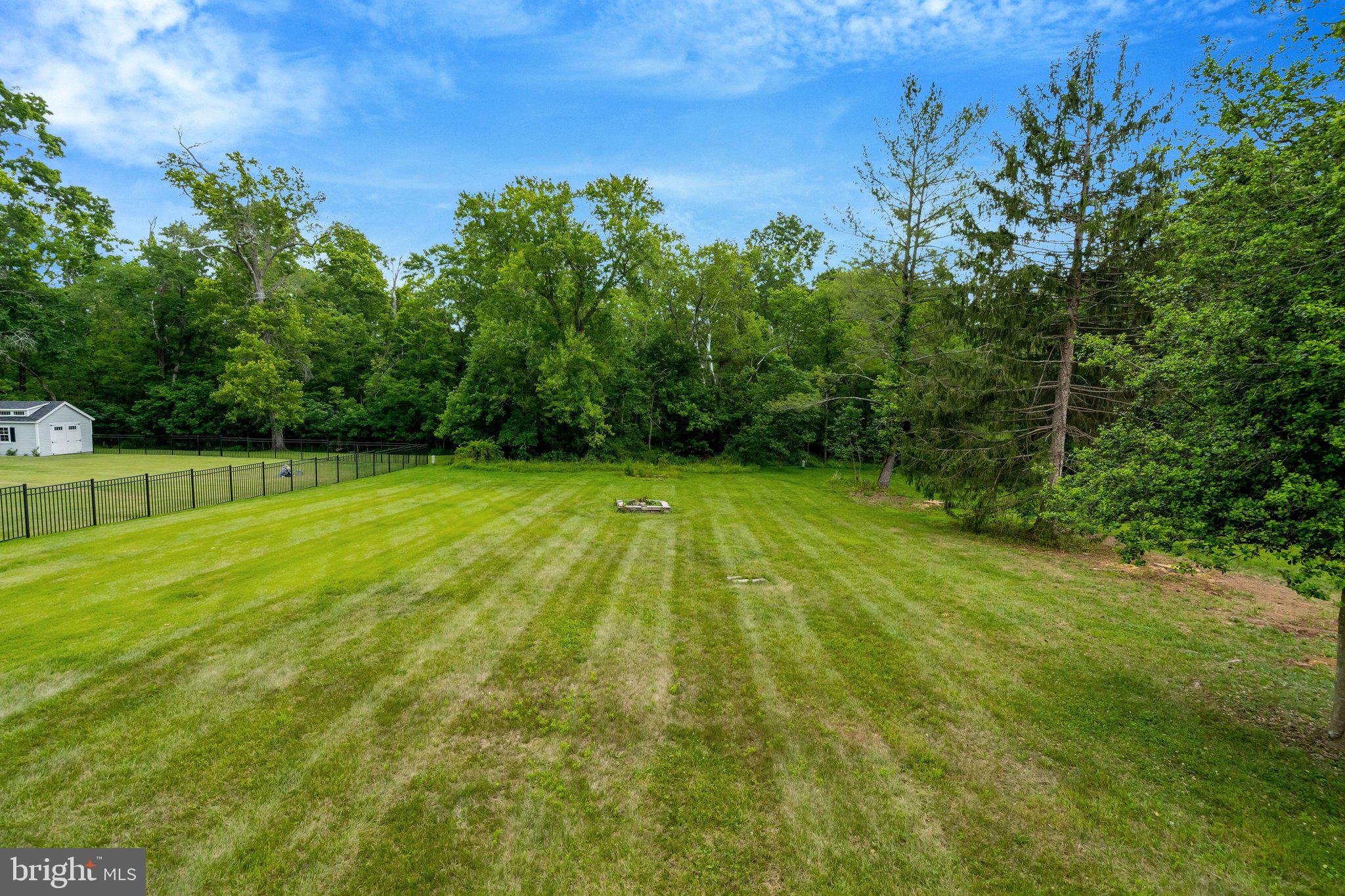 GRAPEWOOD ESTATES - Residential