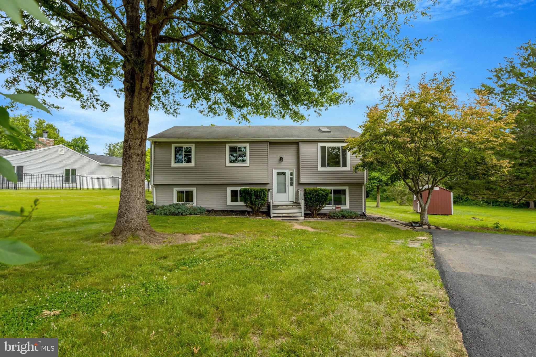 GRAPEWOOD ESTATES - Residential