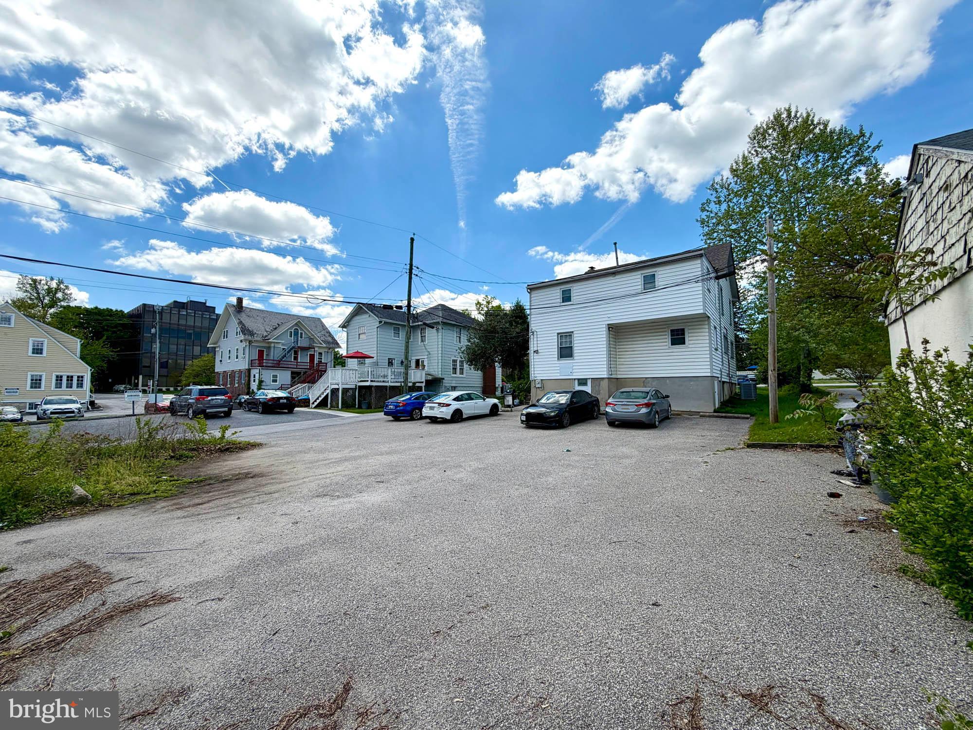 TOWSON - Residential