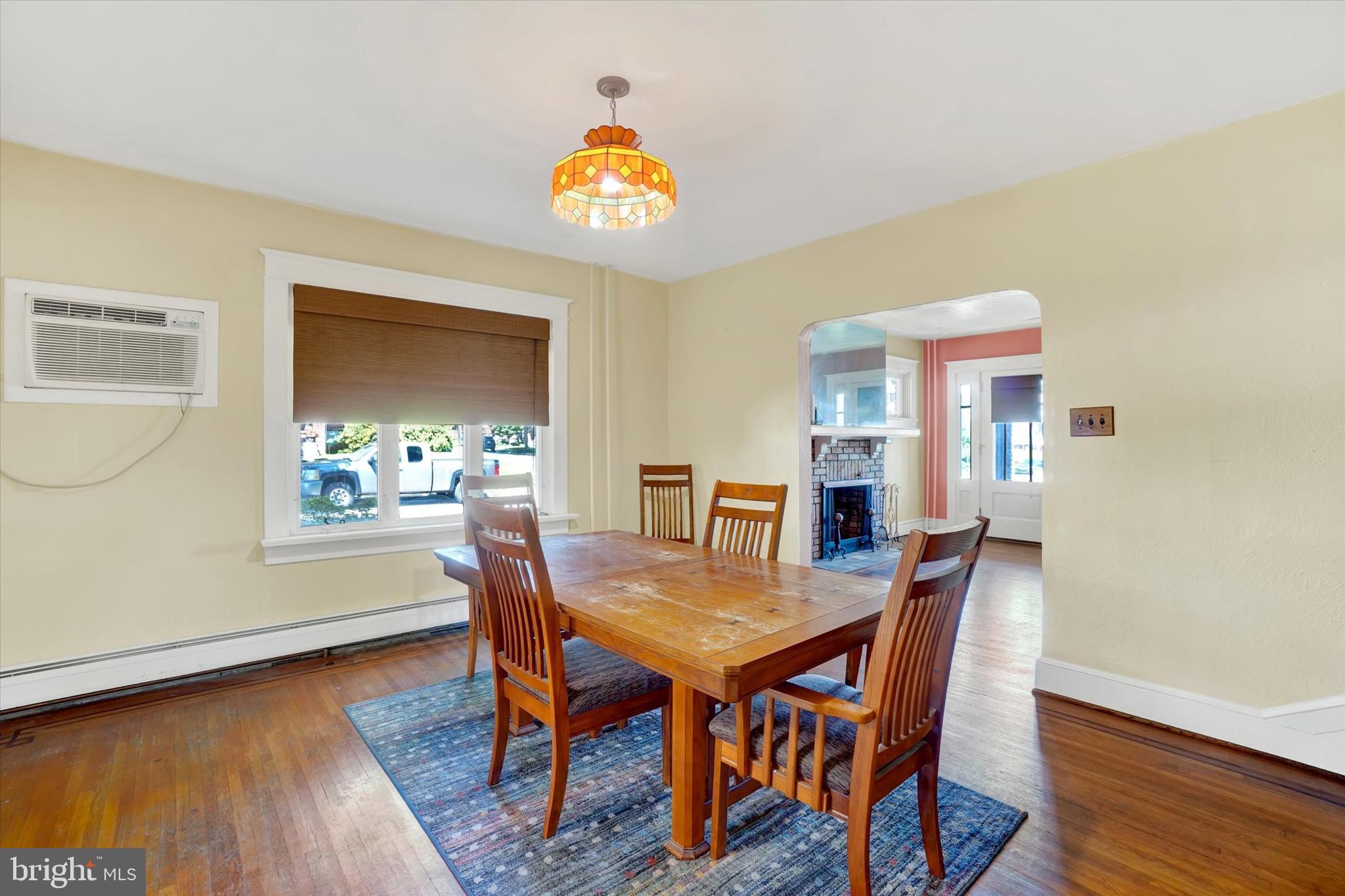 ELMWOOD - Residential