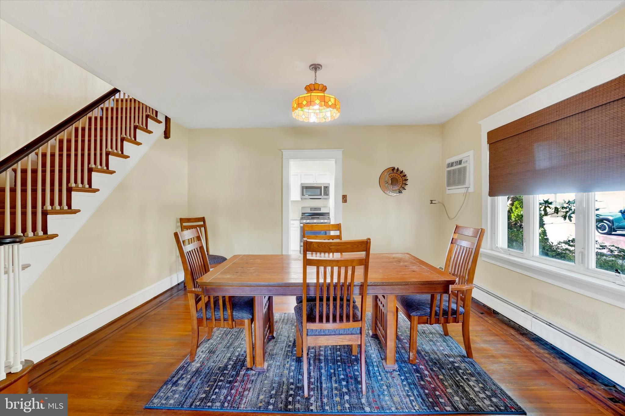 ELMWOOD - Residential