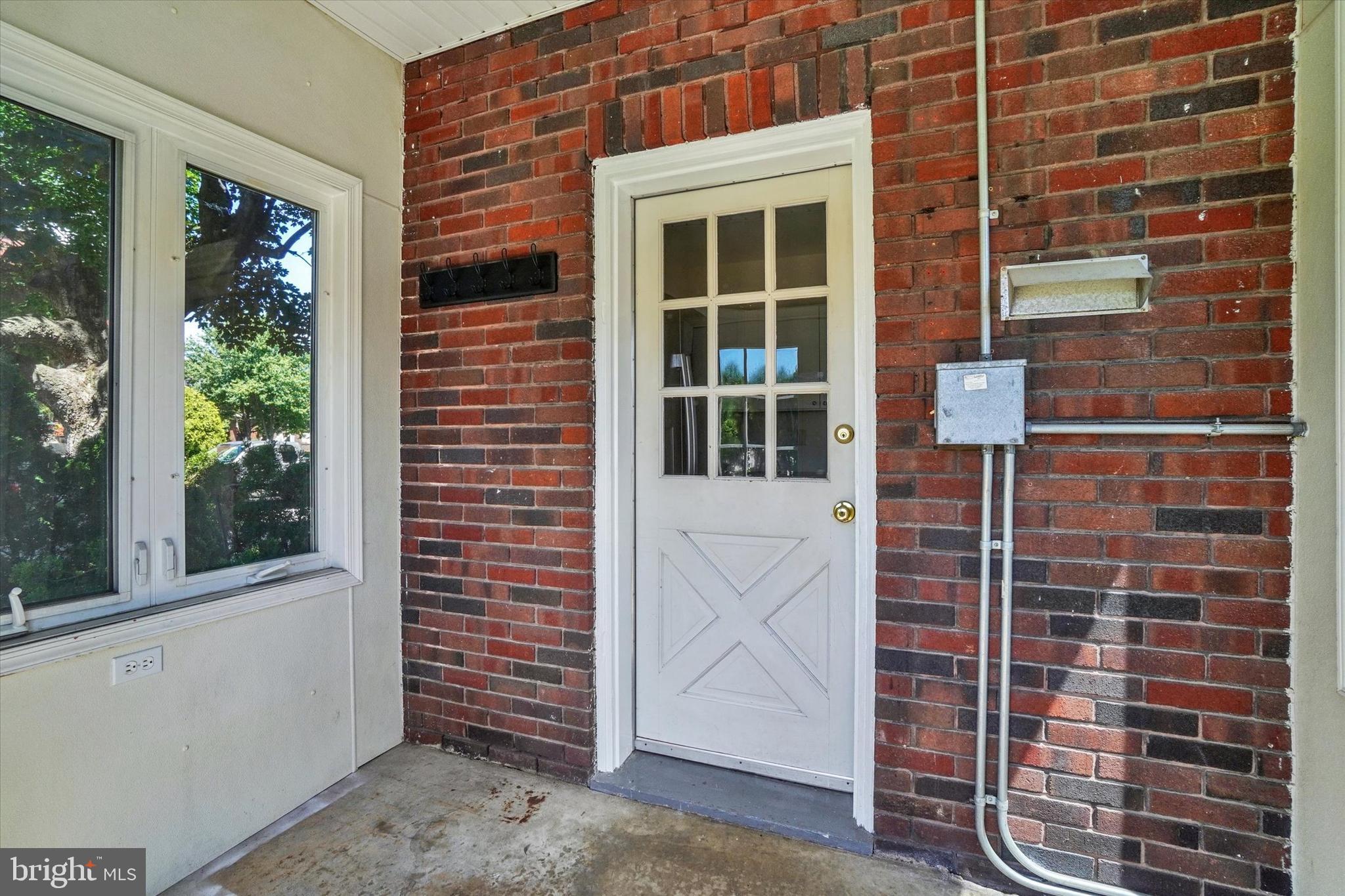 ELMWOOD - Residential