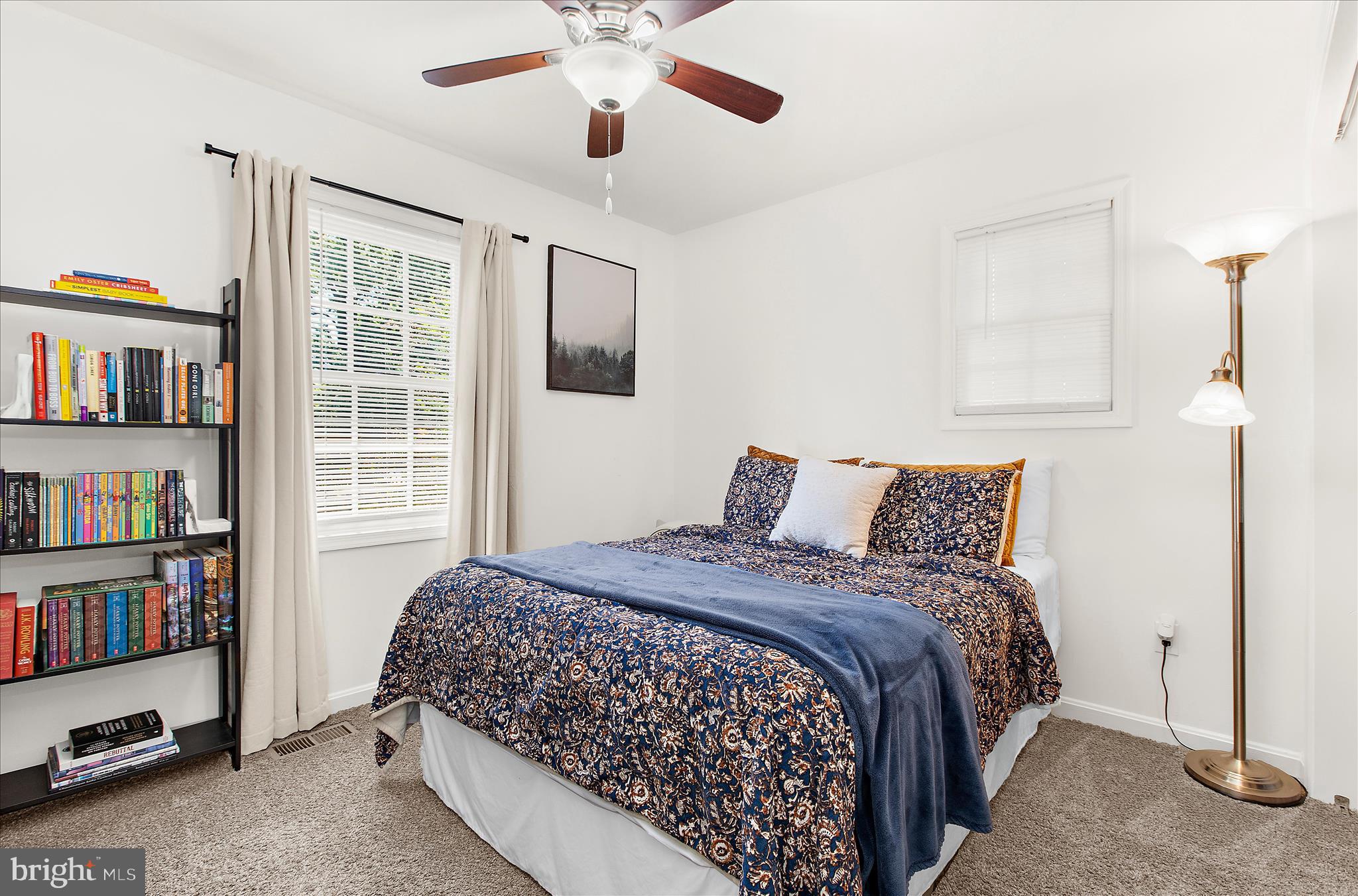 AVALON SHORES - Residential