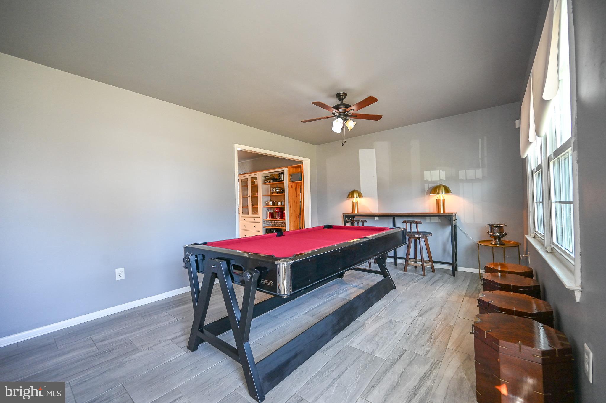 MEADOWLARK - Residential Lease