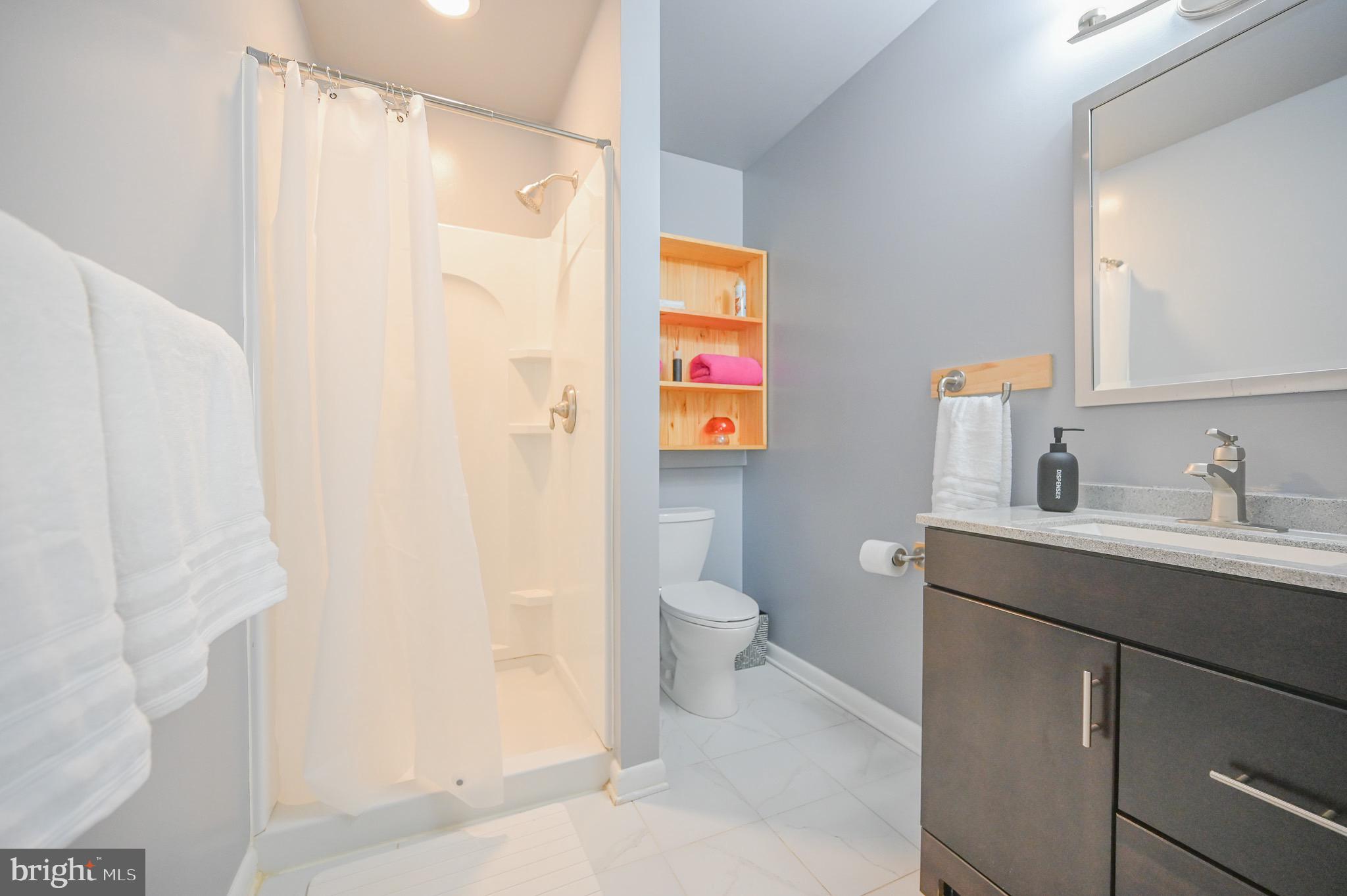 MEADOWLARK - Residential Lease