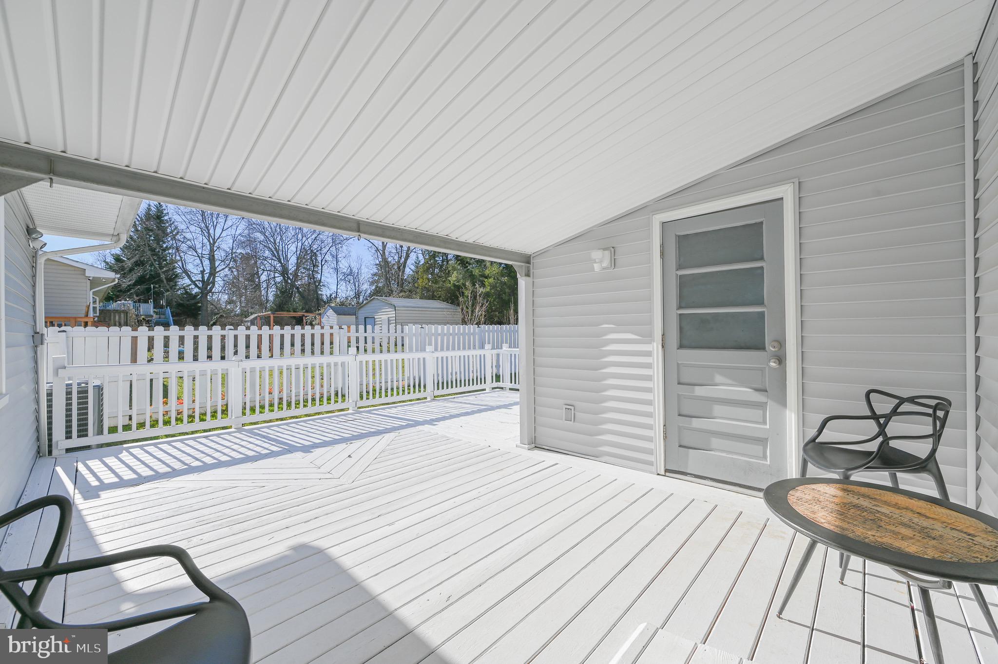 MEADOWLARK - Residential Lease