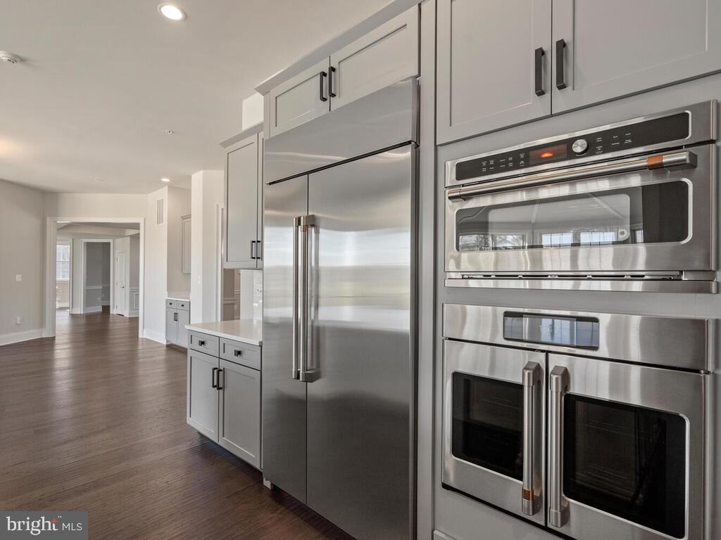 TROTTERS GLEN - Residential