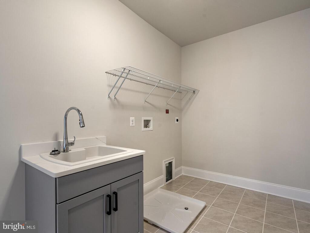 TROTTERS GLEN - Residential