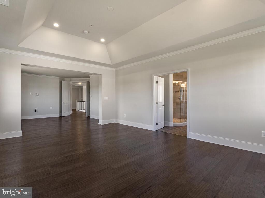 TROTTERS GLEN - Residential