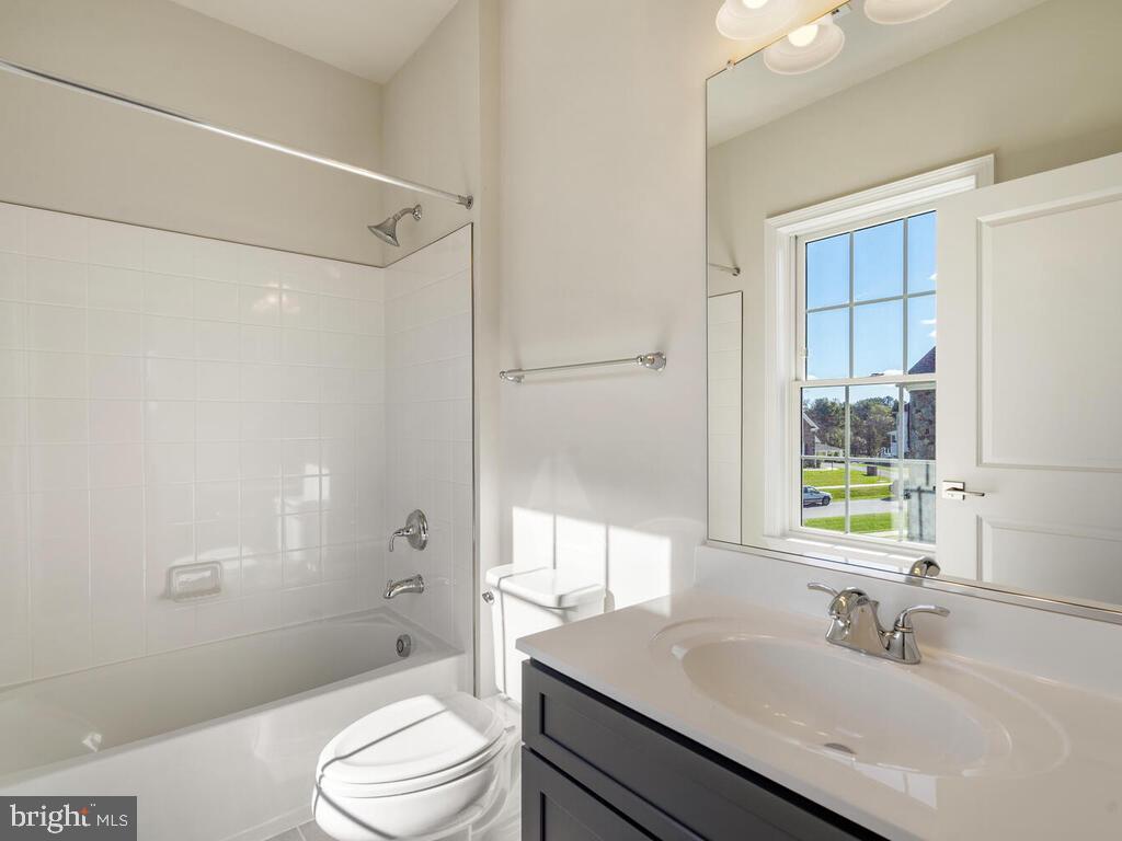 TROTTERS GLEN - Residential