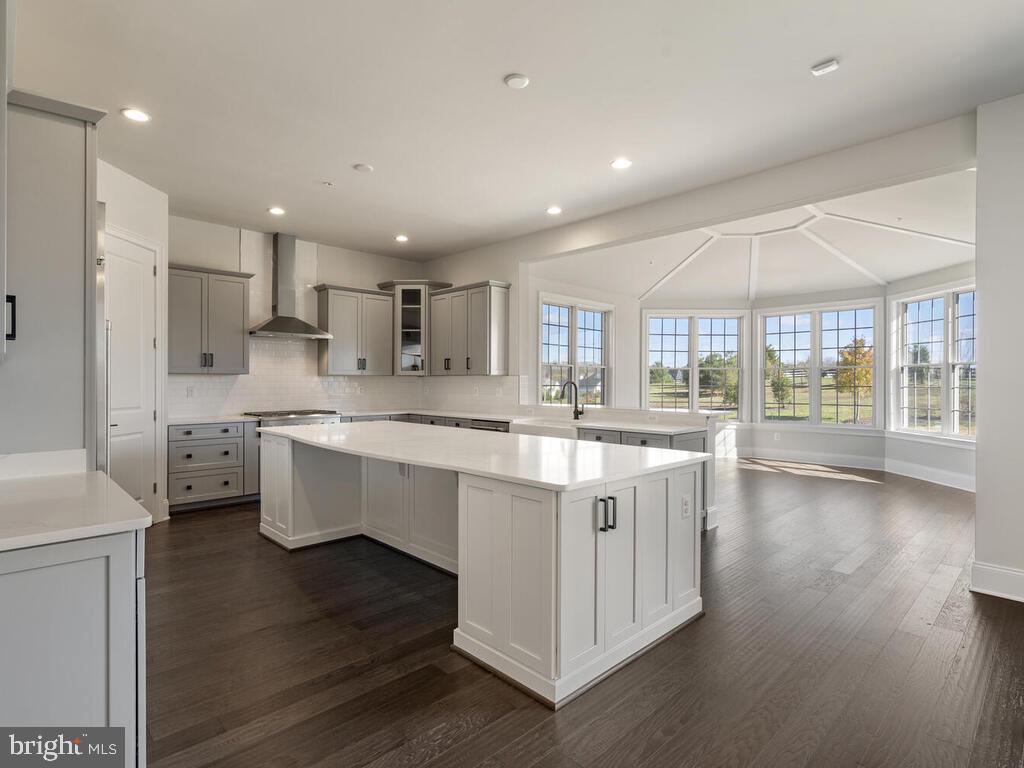 TROTTERS GLEN - Residential