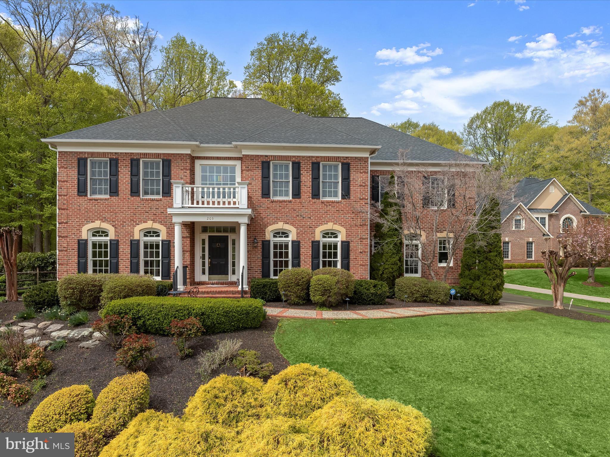 SOUTH RIVER COLONY - Residential