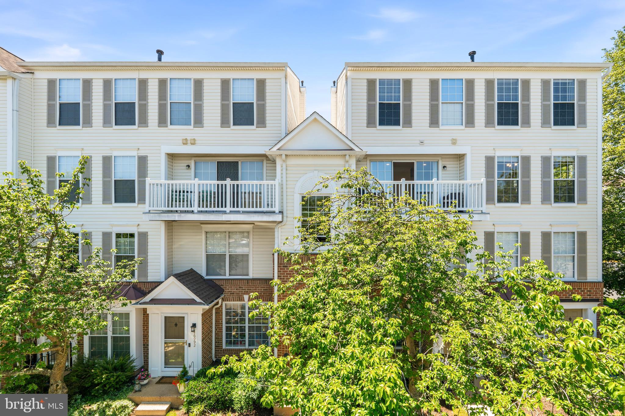 CHATHAM GREEN CONDOMINIUM - Residential
