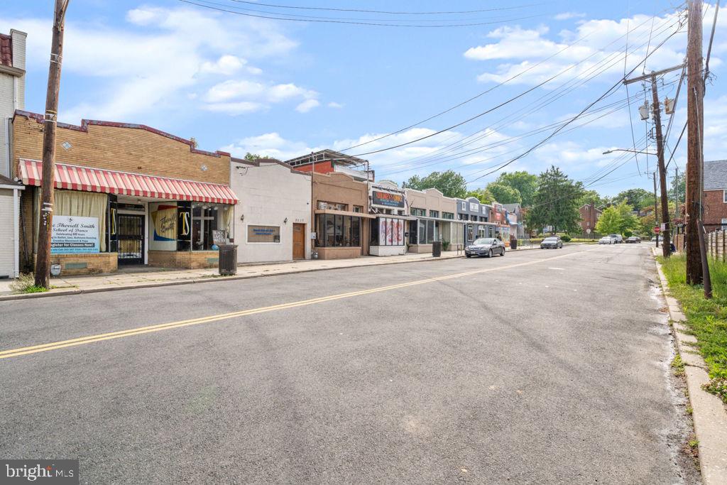 MICHIGAN PARK - Commercial Sale