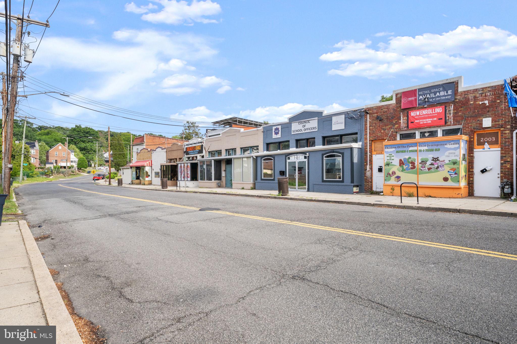 MICHIGAN PARK - Commercial Sale