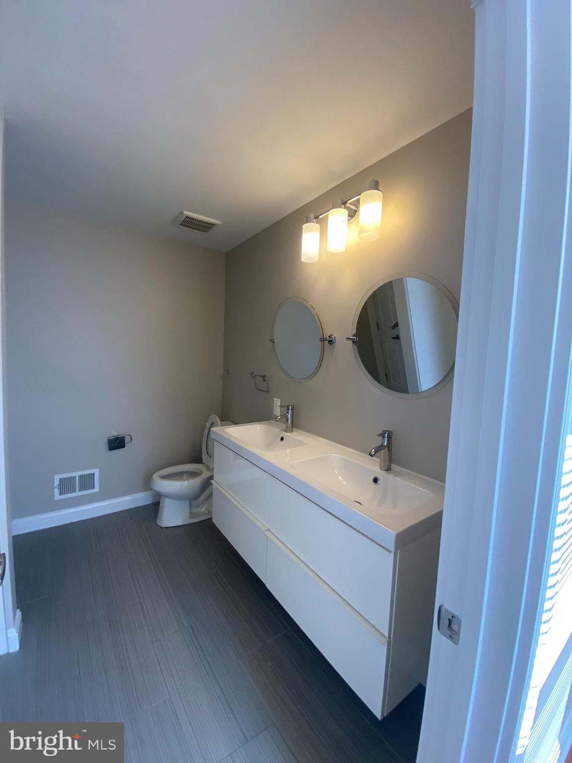 MILTON-MONTFORD - Residential