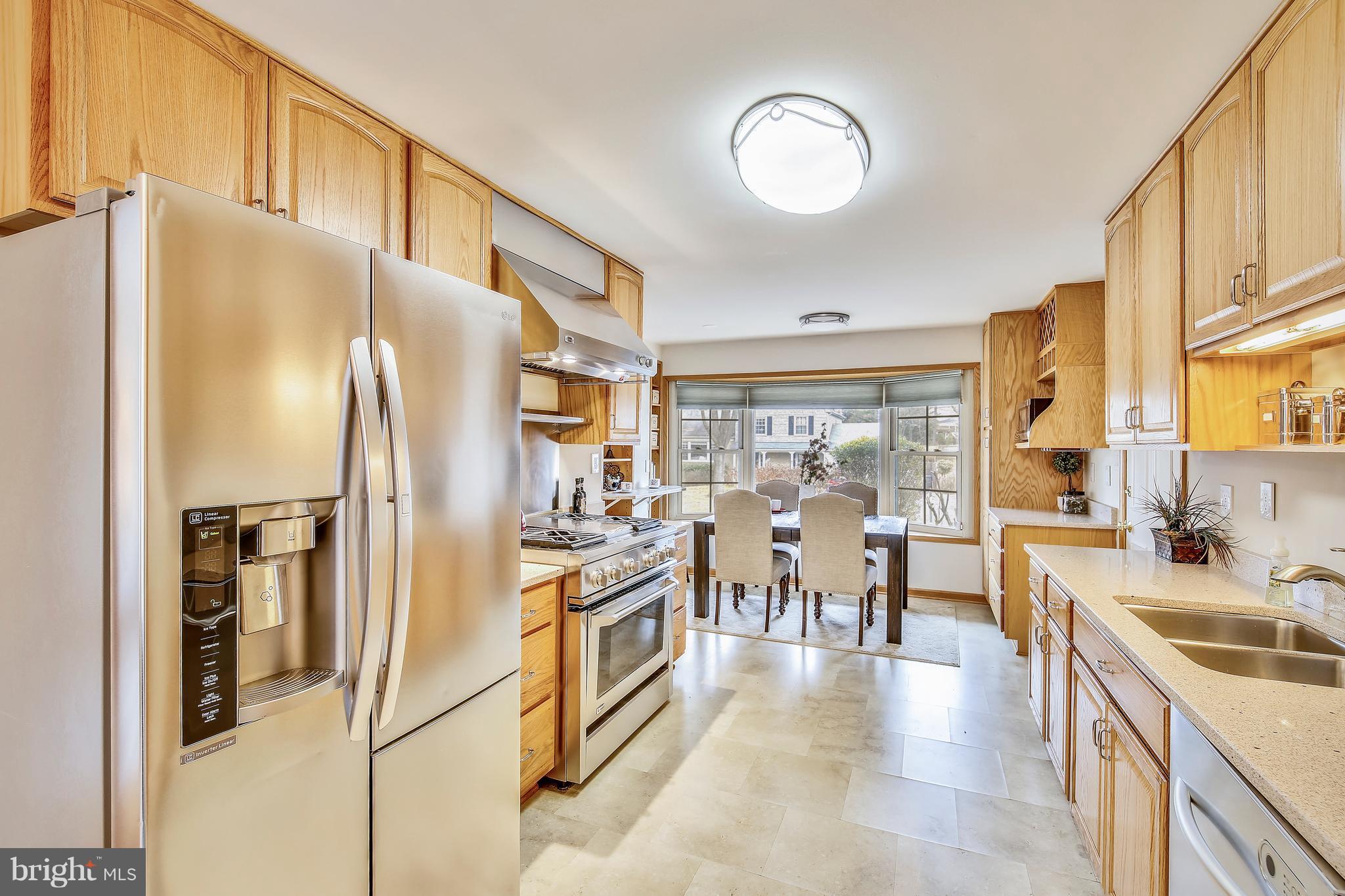 BROOKVILLE KNOLLS - Residential
