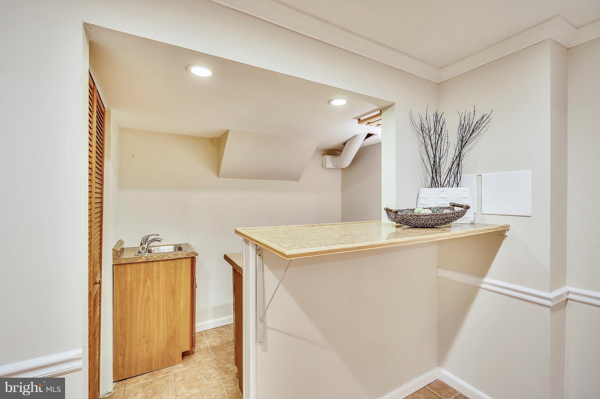BROOKVILLE KNOLLS - Residential