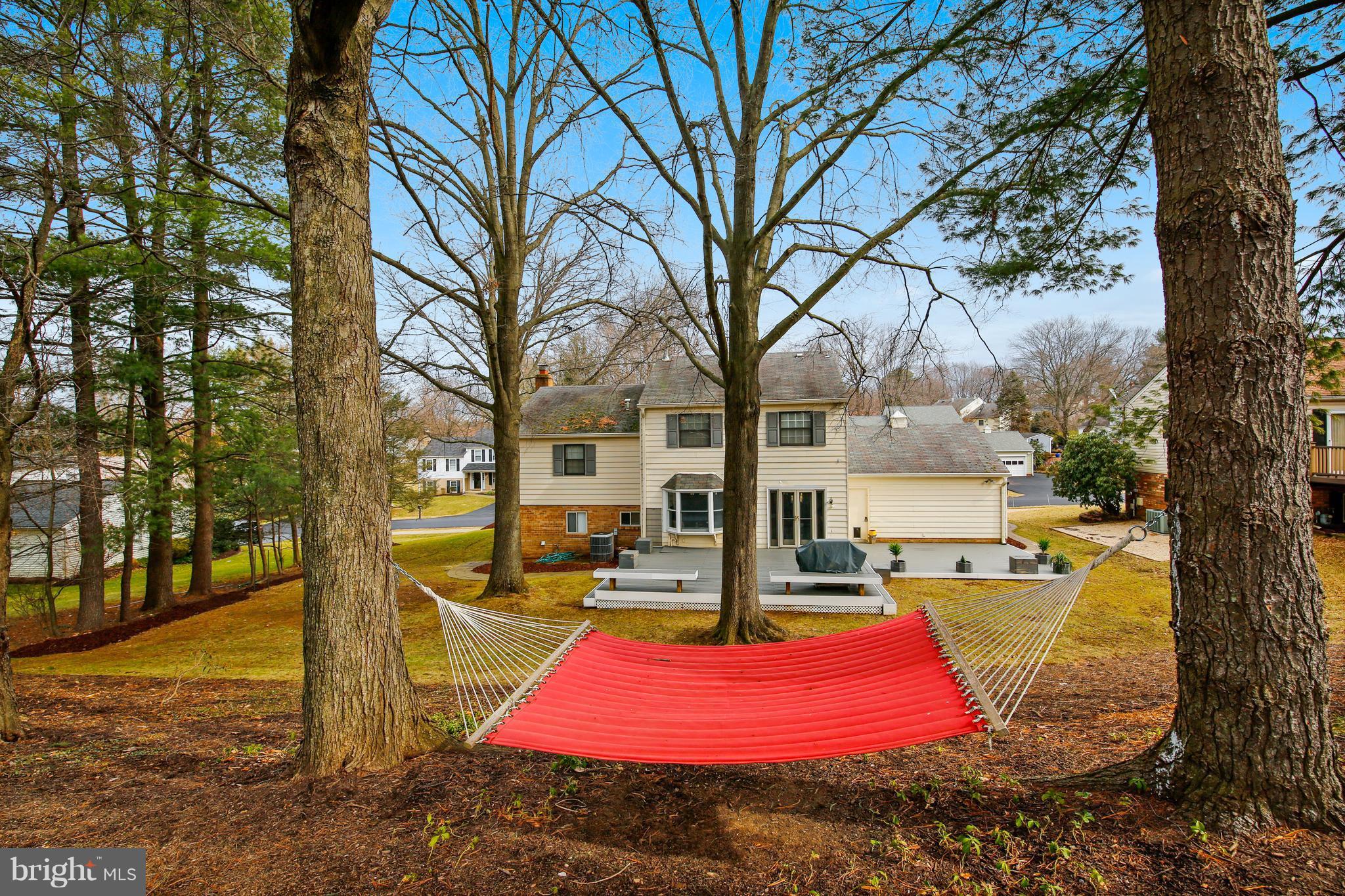 BROOKVILLE KNOLLS - Residential