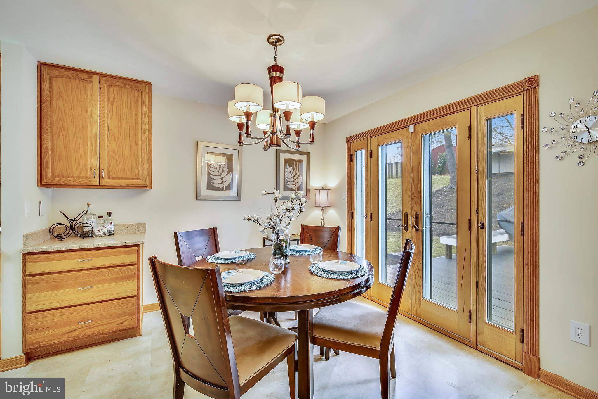BROOKVILLE KNOLLS - Residential