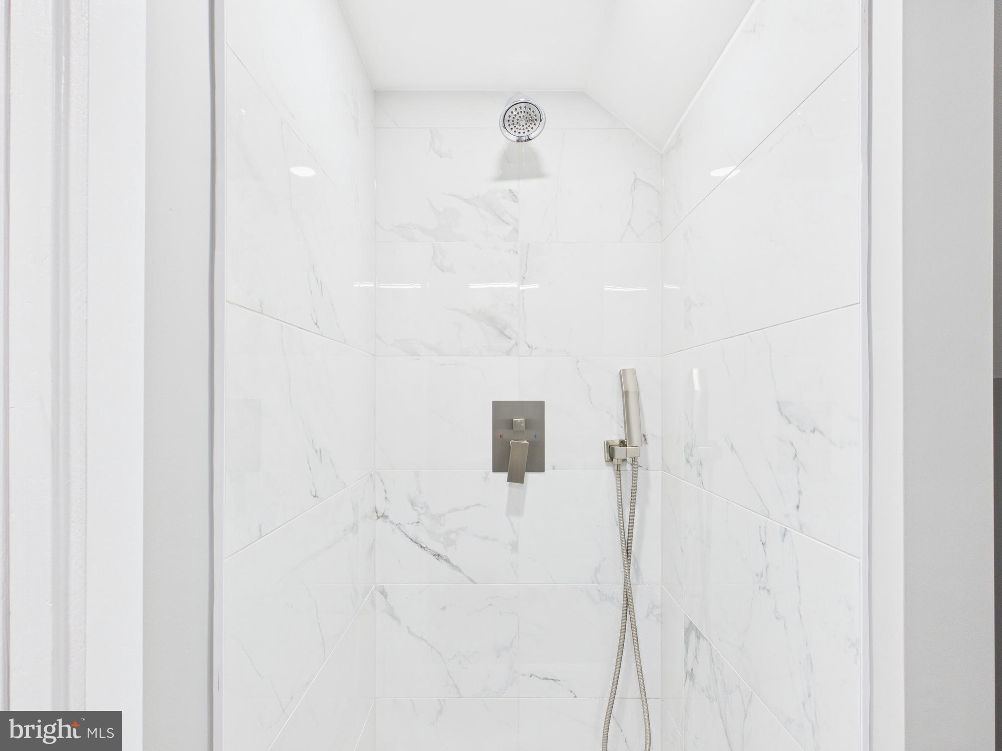 UPPER MORNINGSIDE 1ST AD - Residential