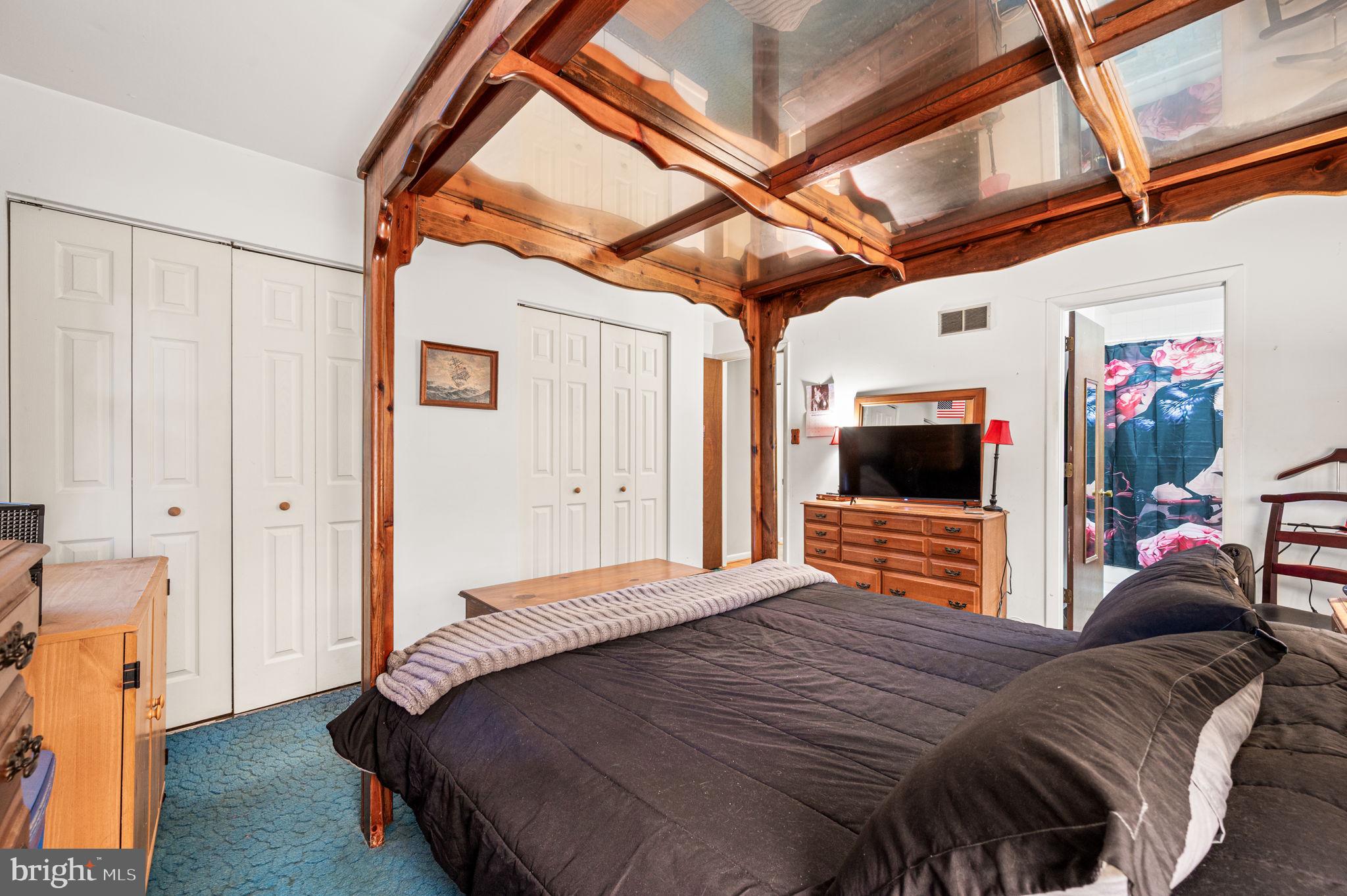 THUNDERHILL - Residential