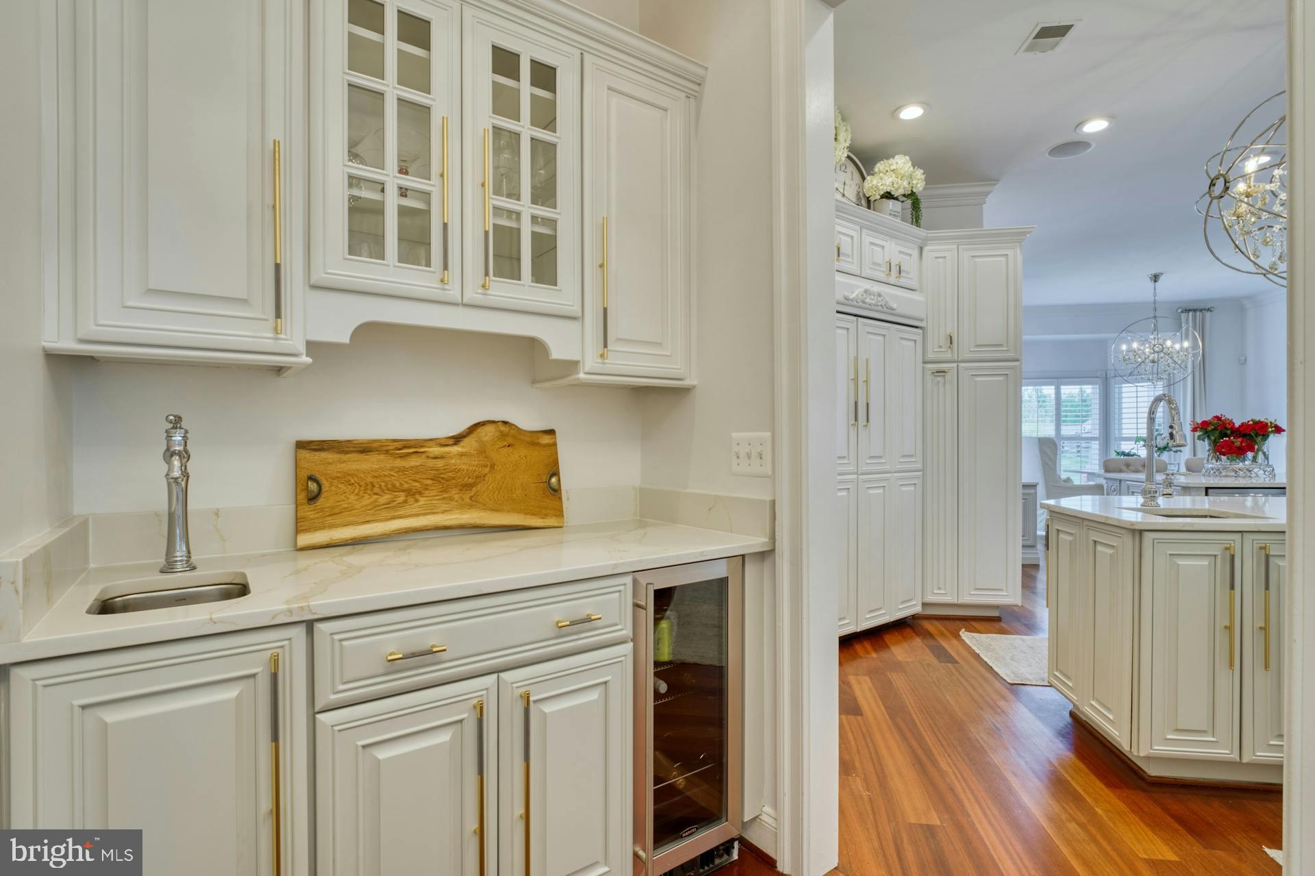 BEACON HILL - Residential