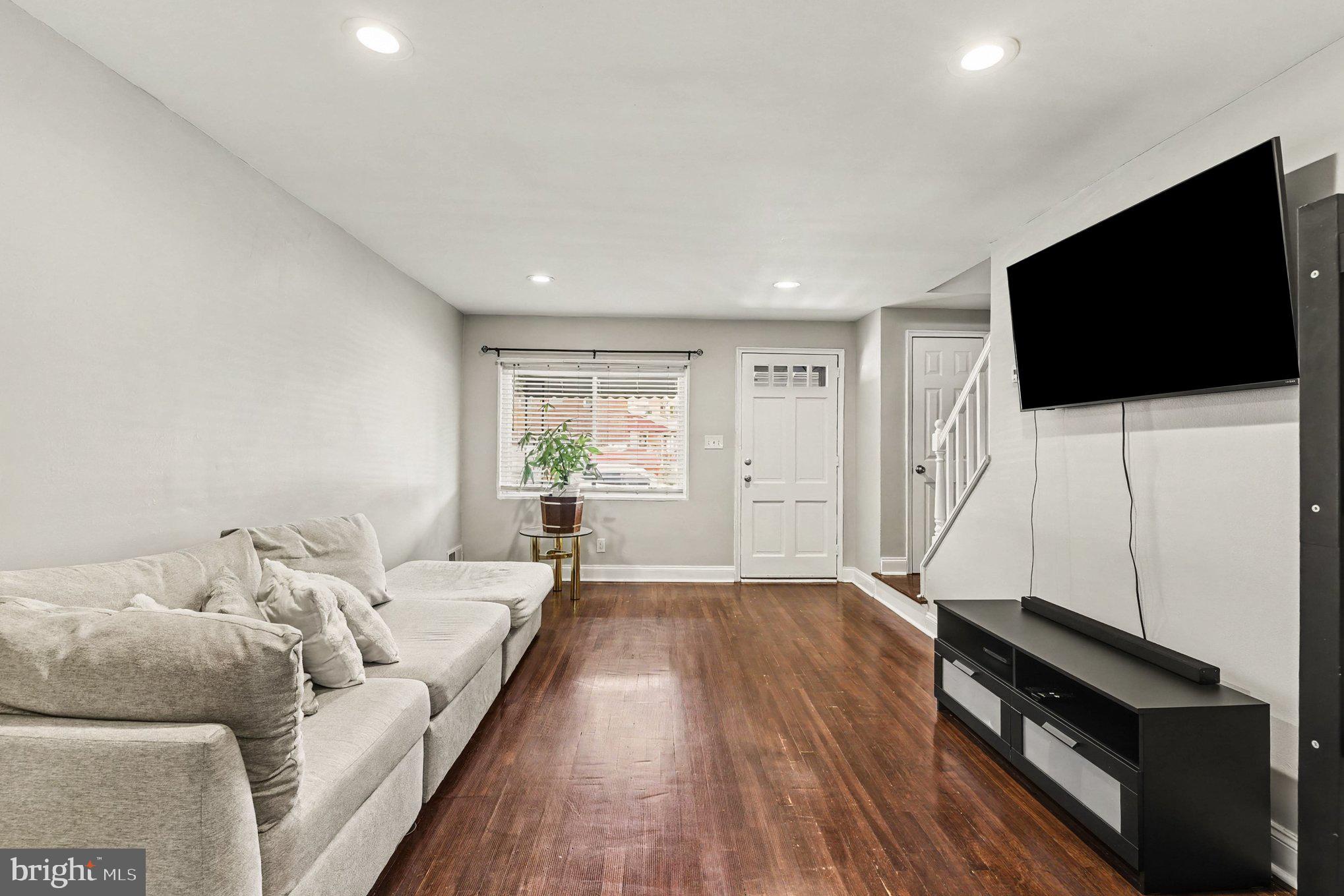 GRAY MANOR HOMES - Residential