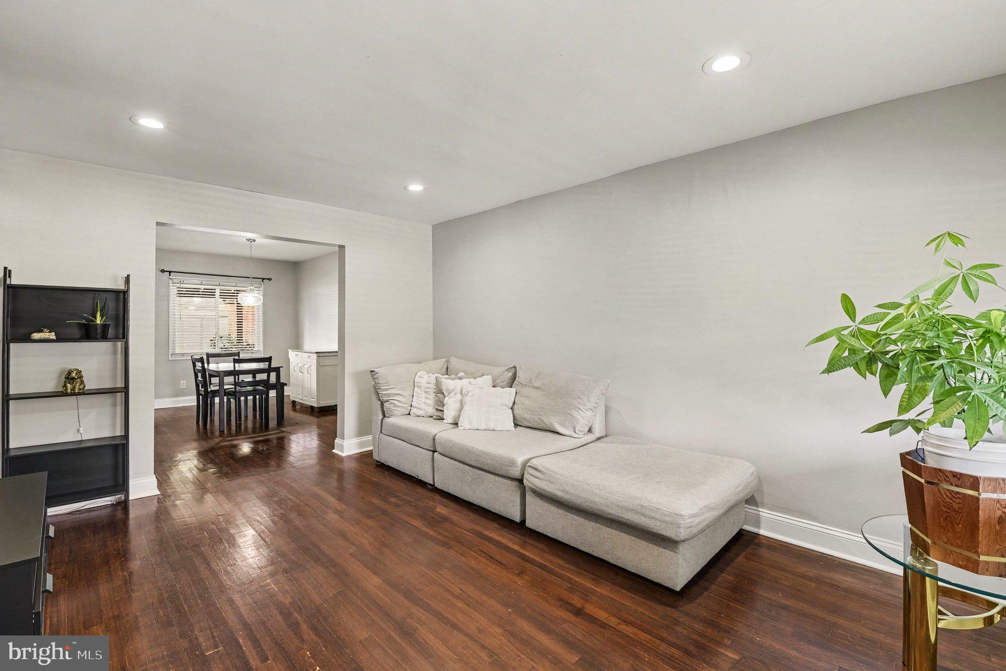 GRAY MANOR HOMES - Residential