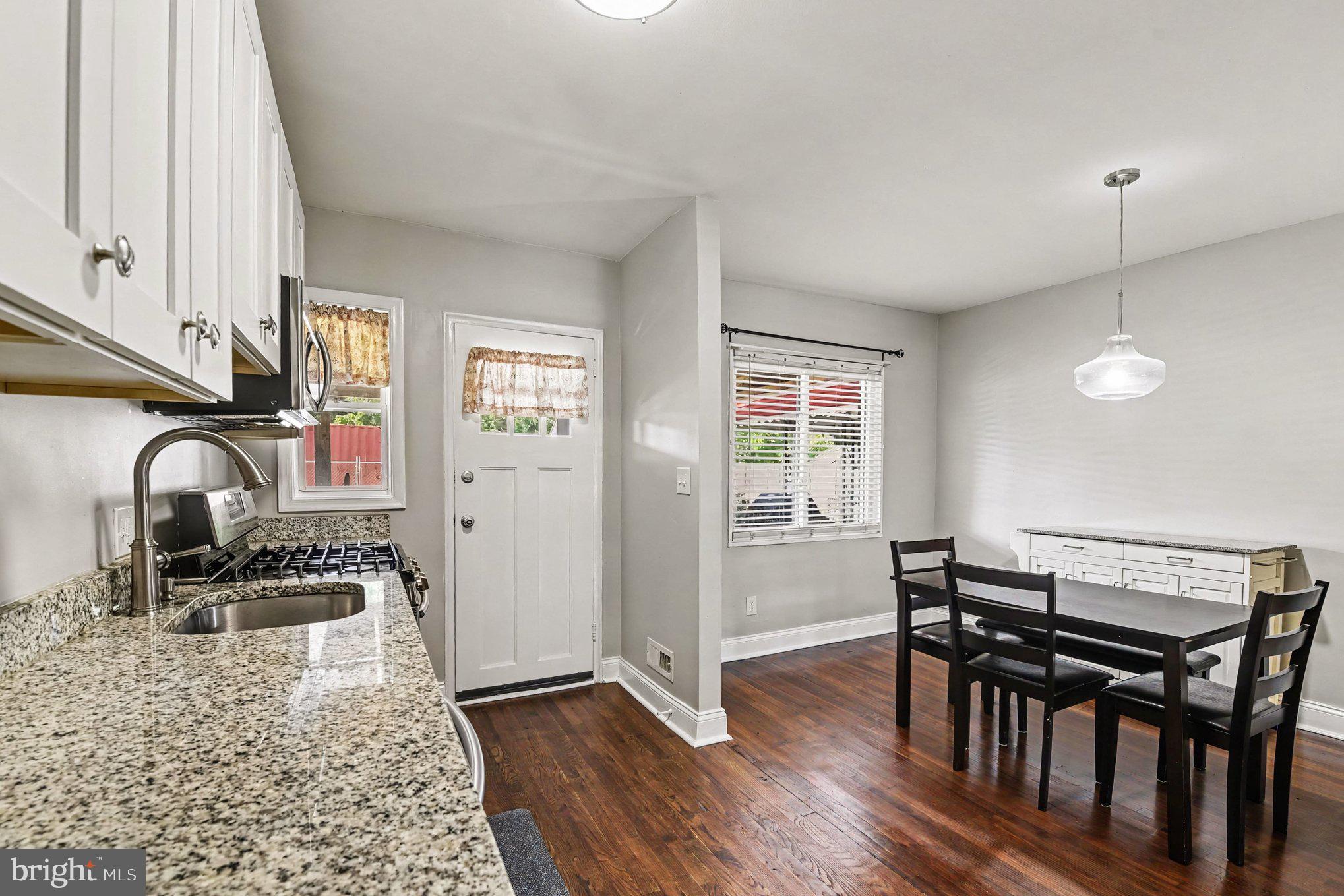 GRAY MANOR HOMES - Residential