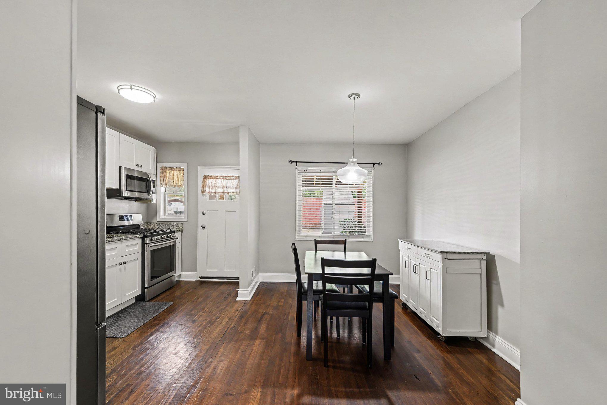 GRAY MANOR HOMES - Residential