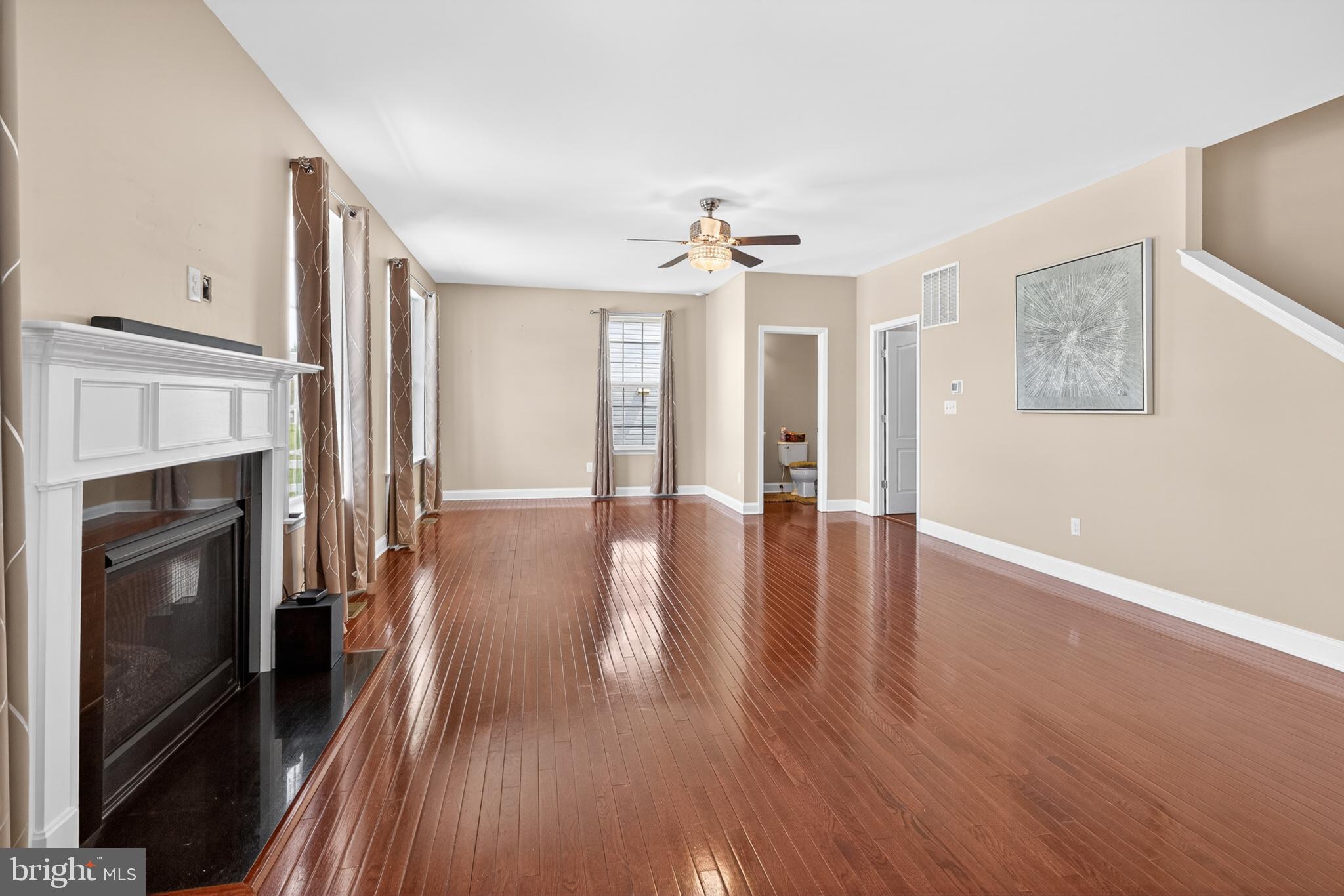 CROSSLAND AT CANAL - Residential