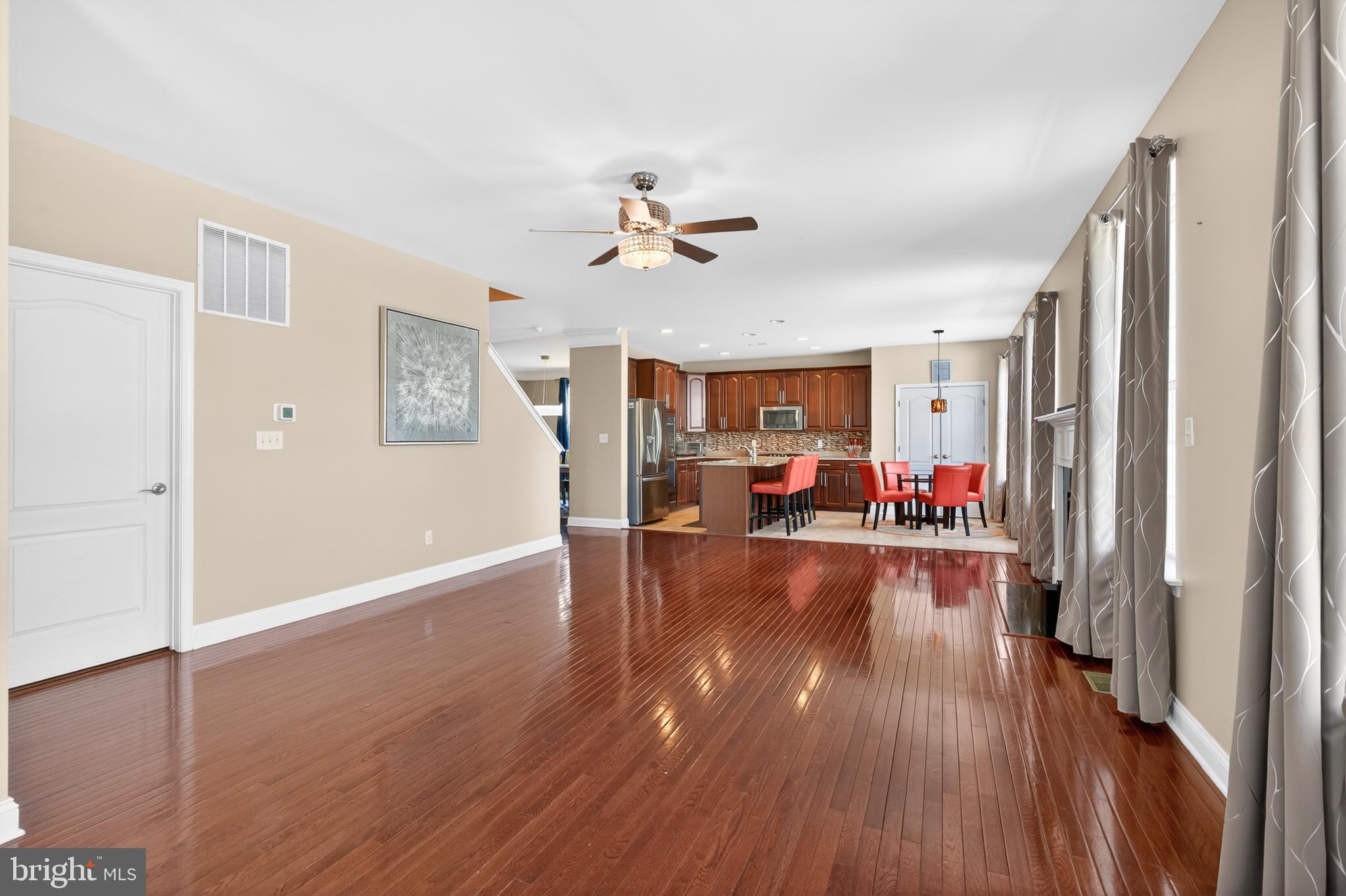 CROSSLAND AT CANAL - Residential