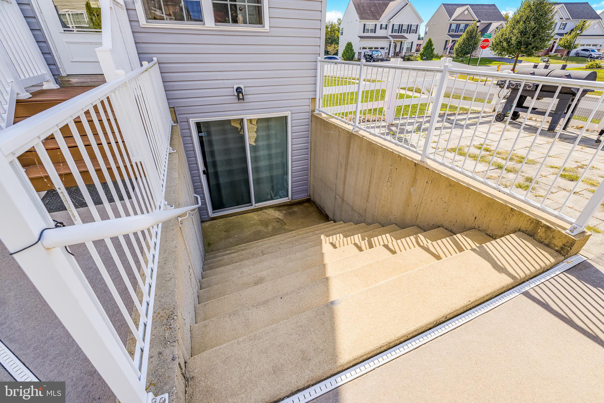 CROSSLAND AT CANAL - Residential