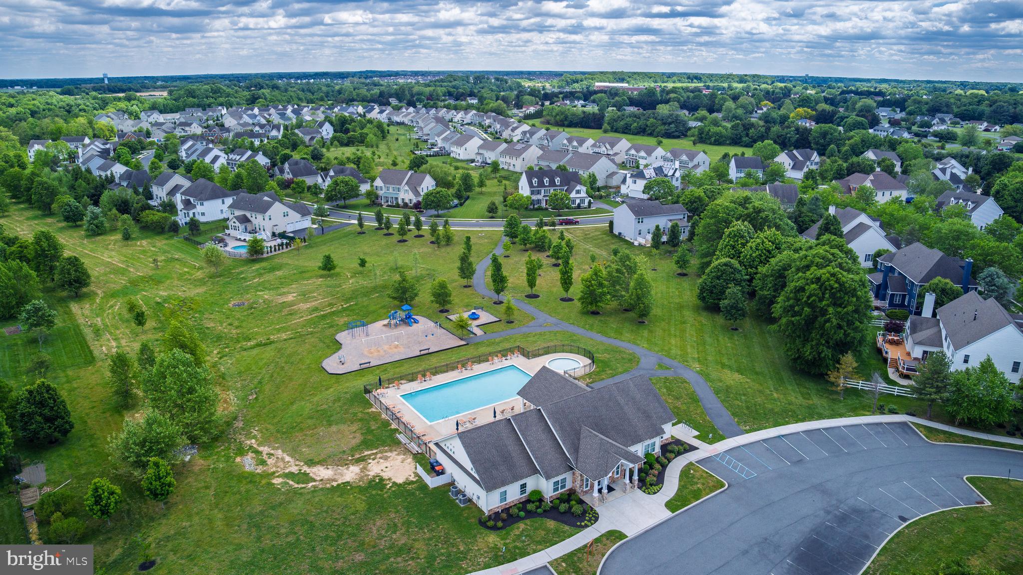 CROSSLAND AT CANAL - Residential