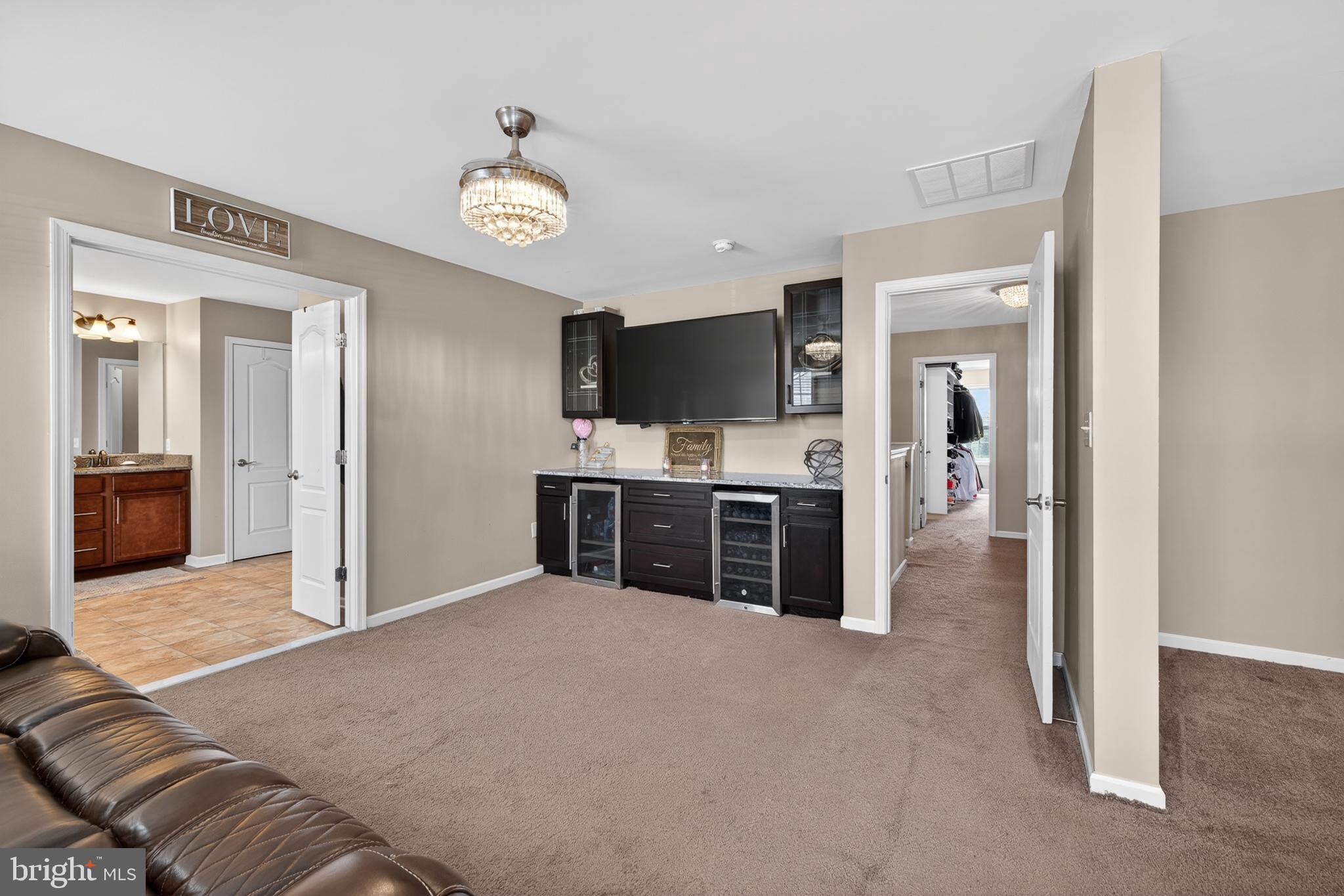 CROSSLAND AT CANAL - Residential