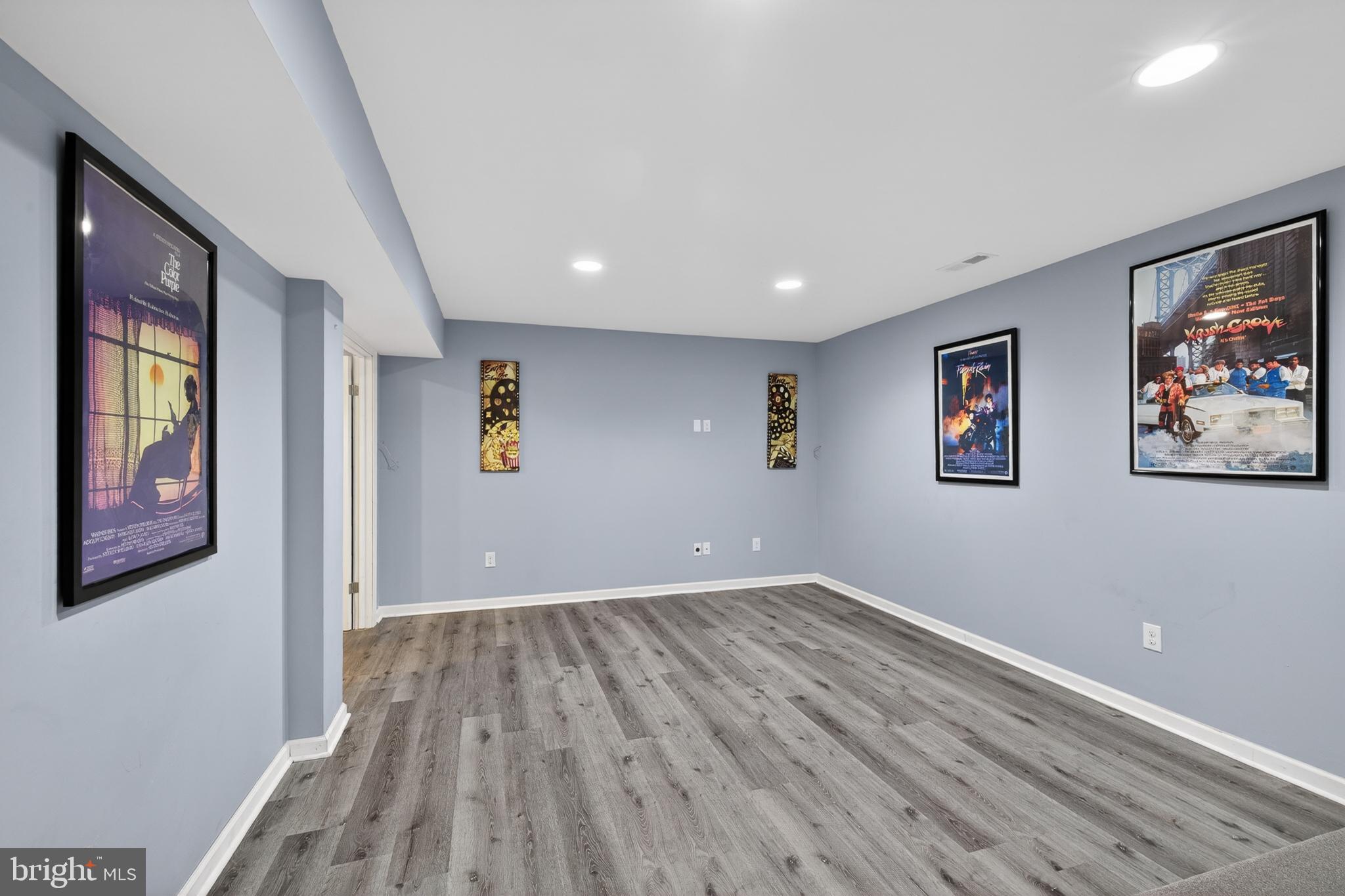 CROSSLAND AT CANAL - Residential