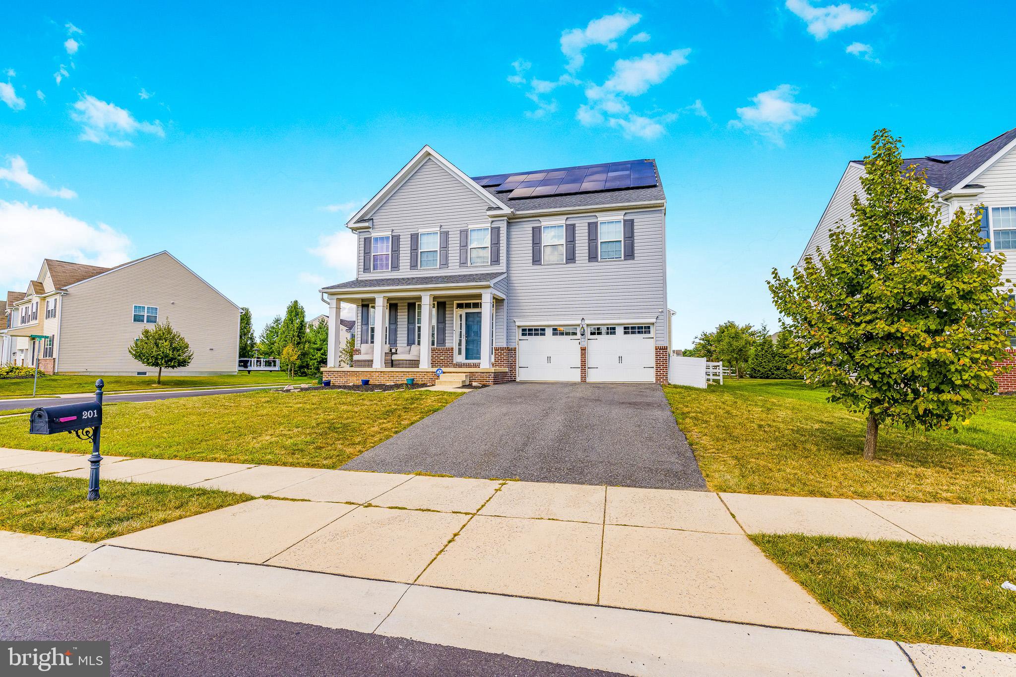 CROSSLAND AT CANAL - Residential