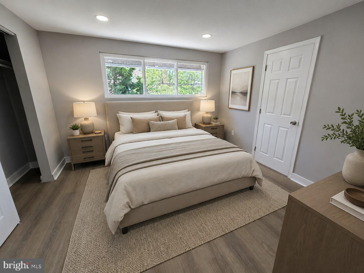 YORKTOWN - Residential
