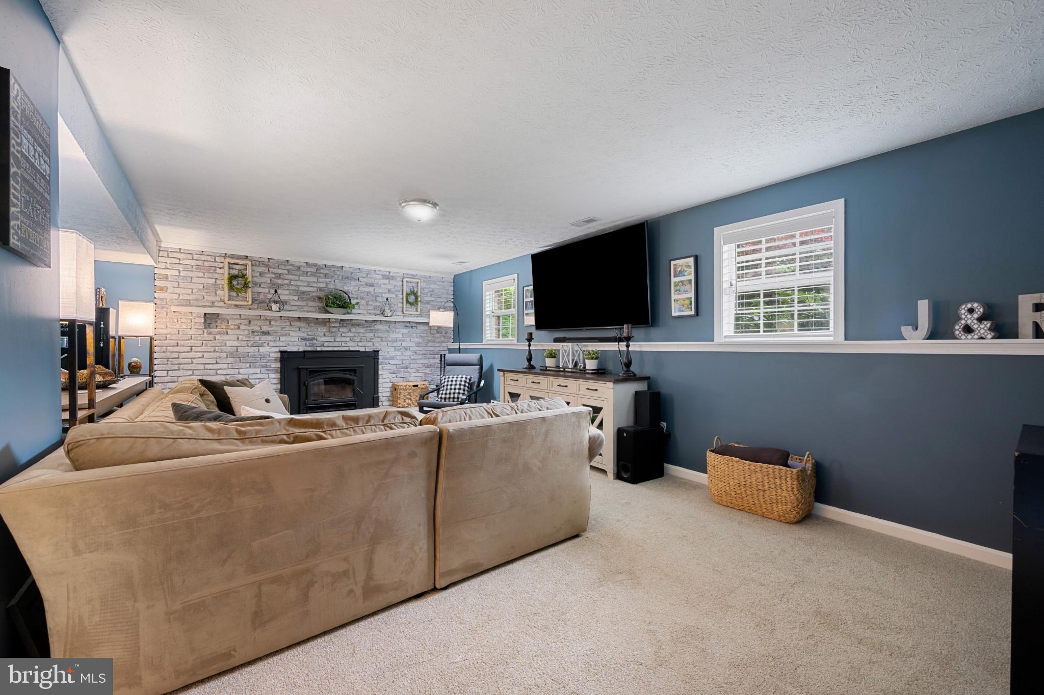 FAIRWOOD - Residential