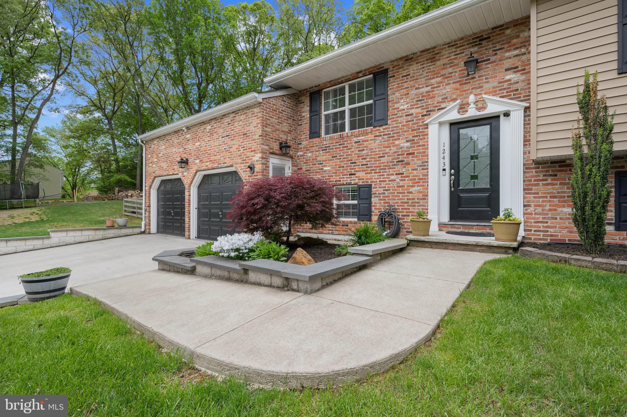 FAIRWOOD - Residential