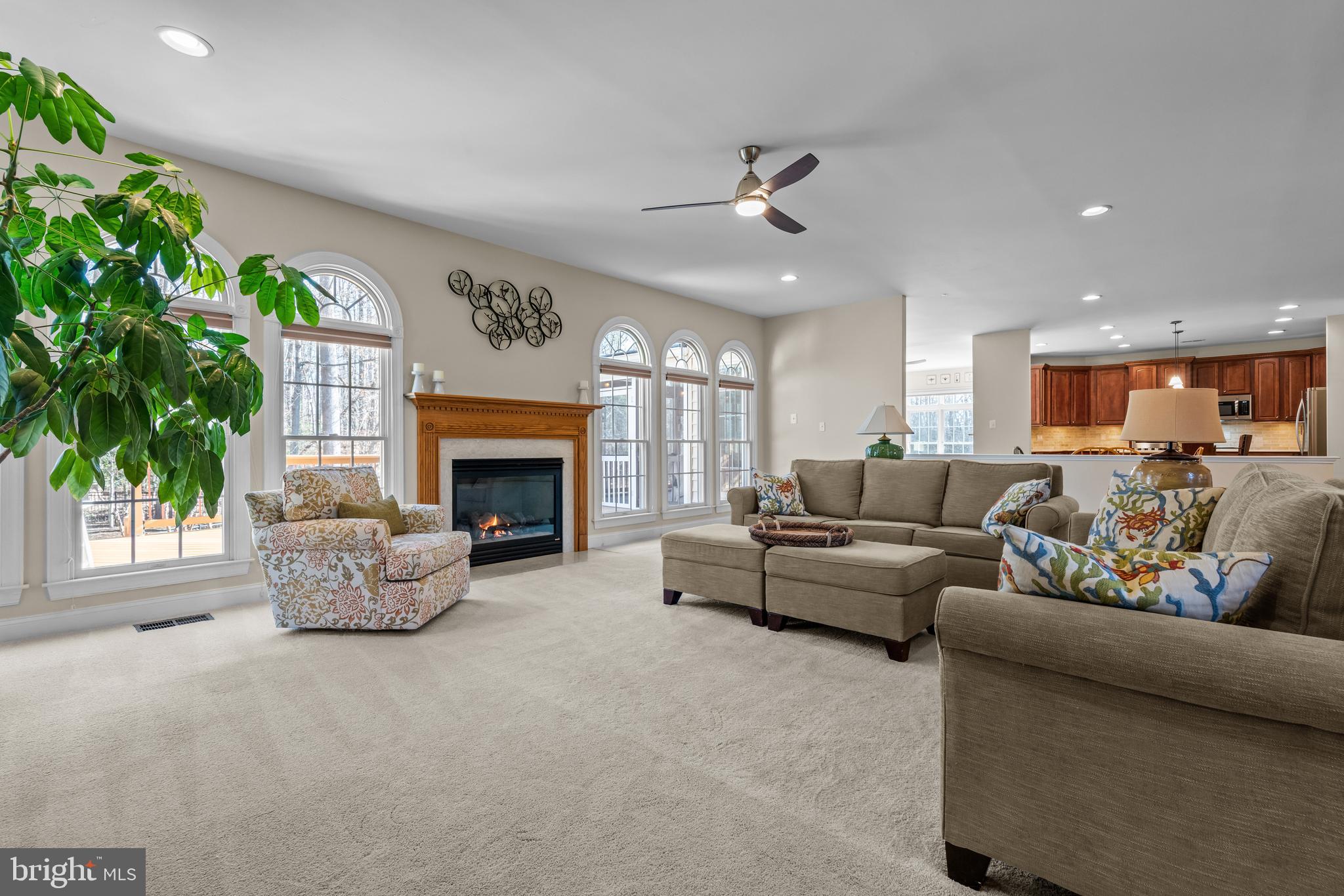 EAGLE POINTE - Residential
