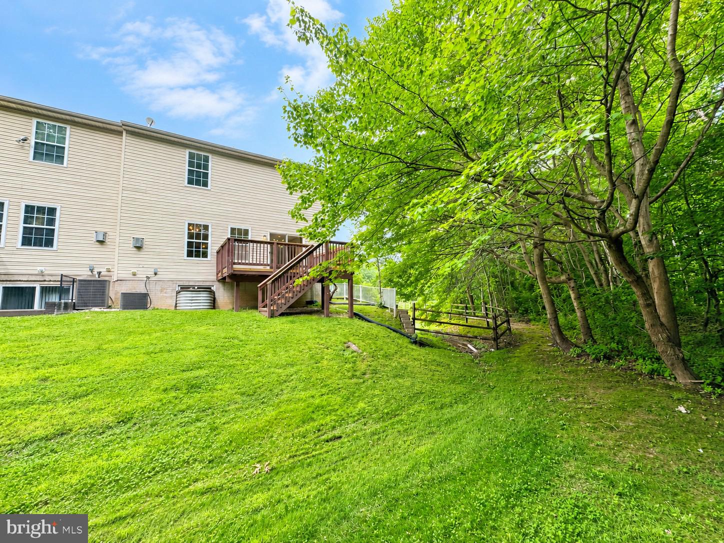 EAGLES LANDING AT WATERS EDGE - Residential