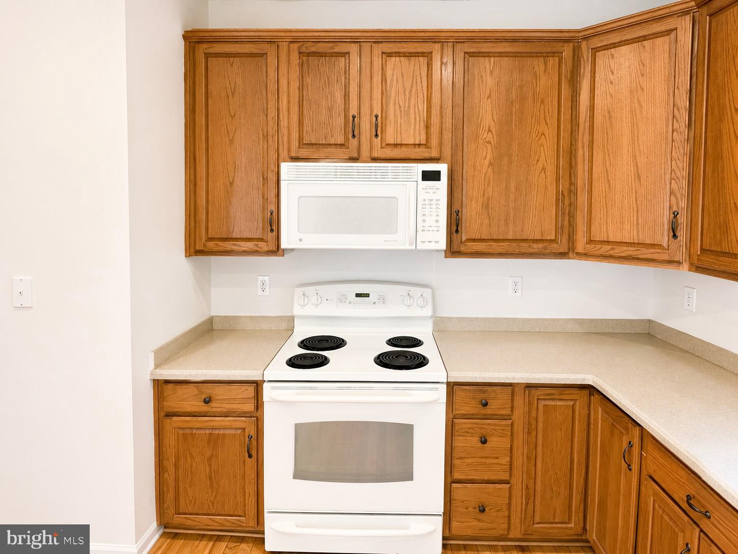 EAGLES LANDING AT WATERS EDGE - Residential