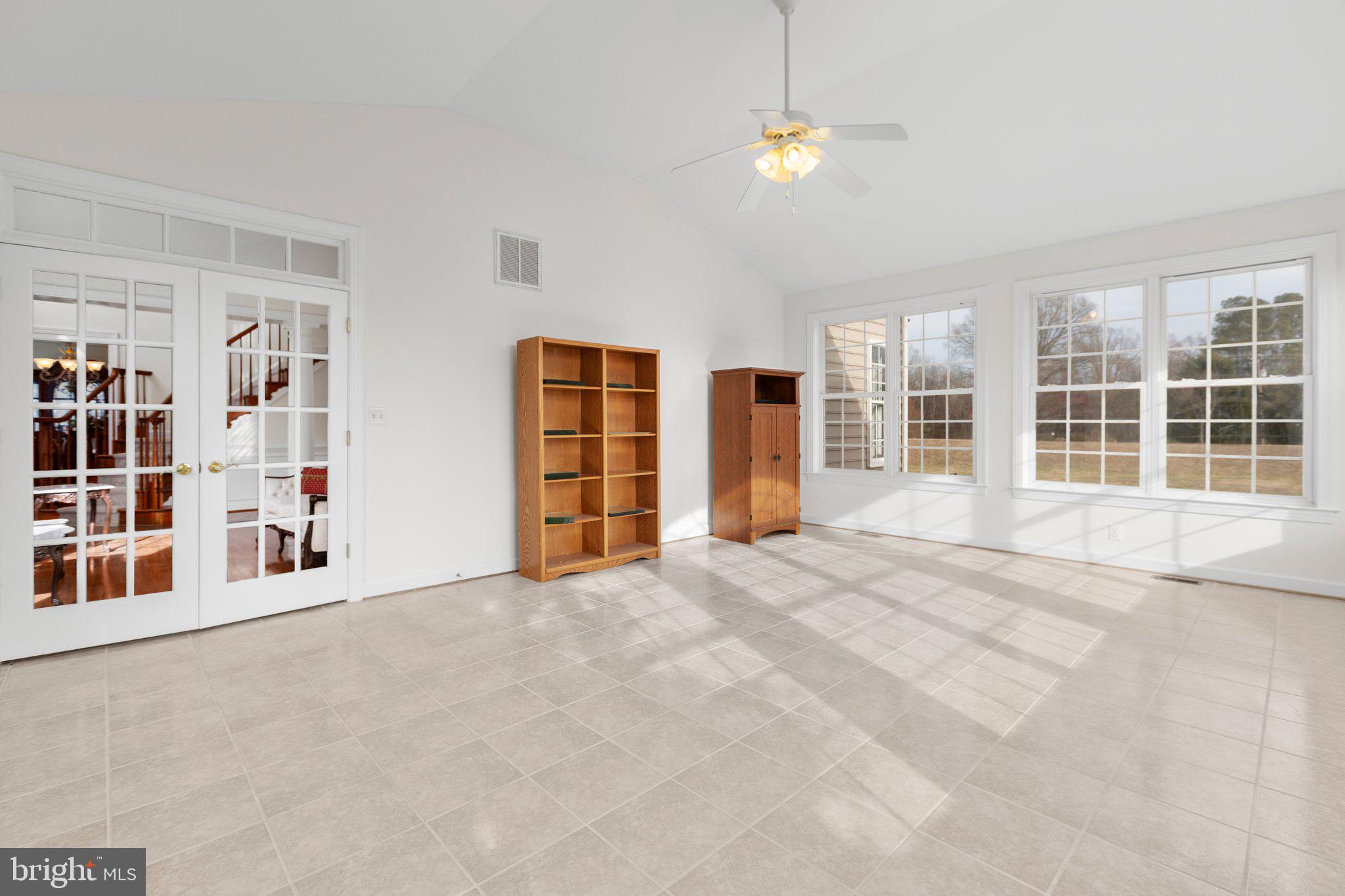 SCOTTSDALE ESTATES - Residential