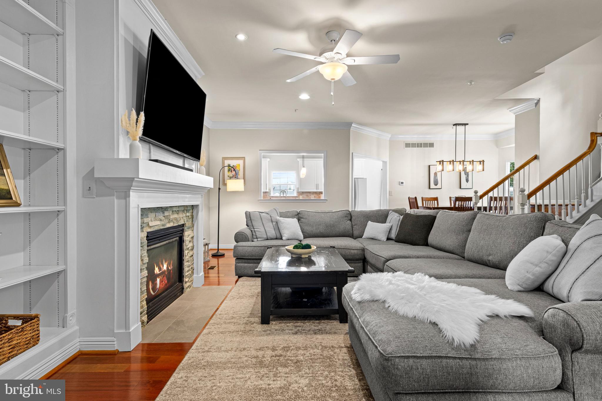 OAKWOOD AT PLYMOUT - Residential
