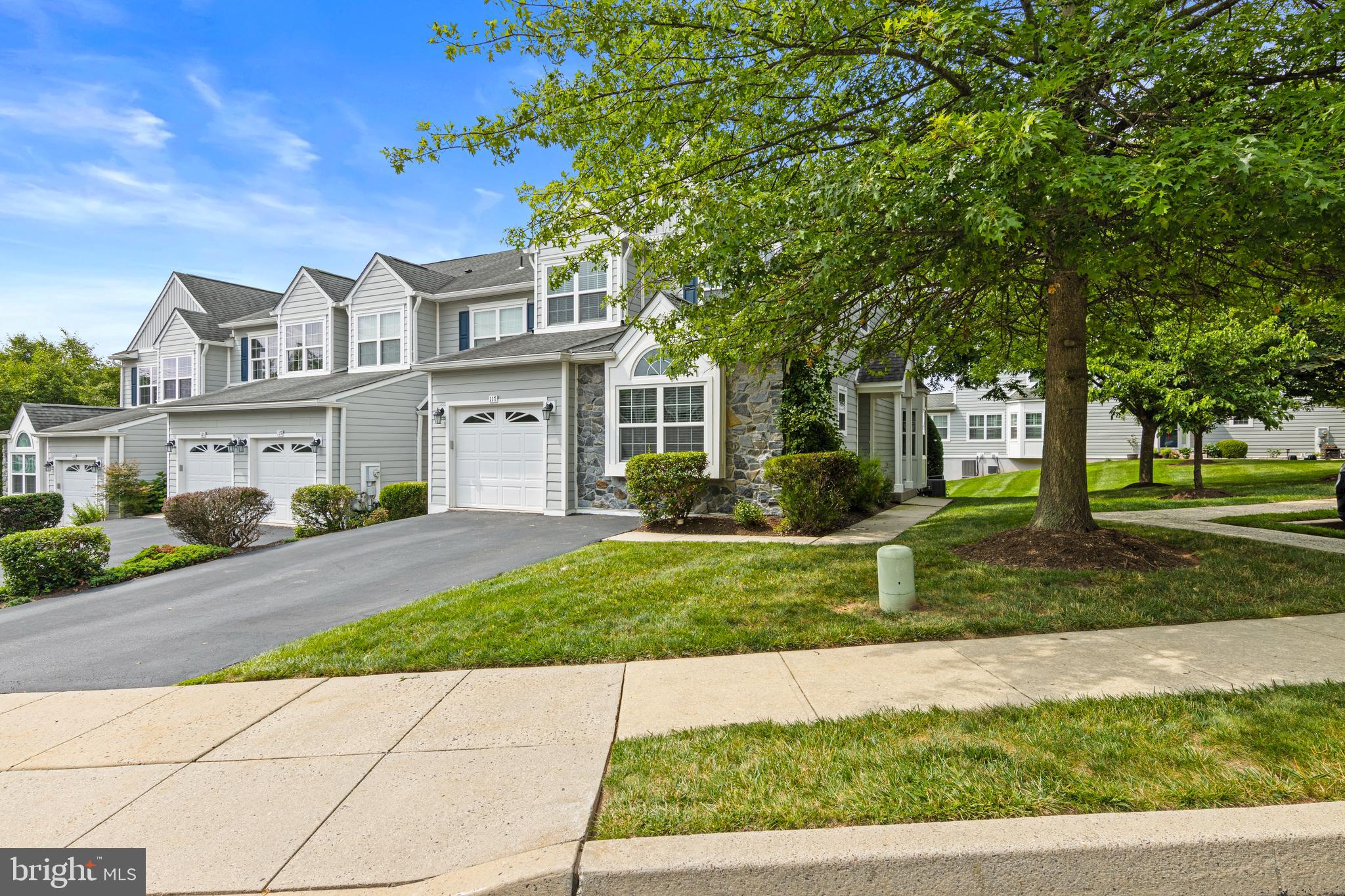 OAKWOOD AT PLYMOUT - Residential